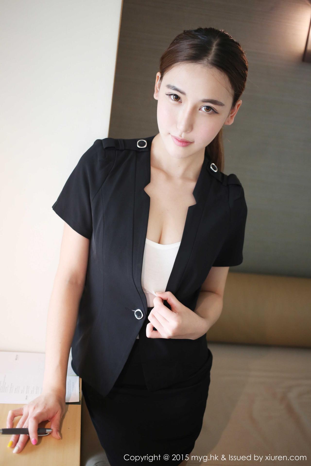 0b5c7be5d86f572eebbc31fbf1dcc536.jpg