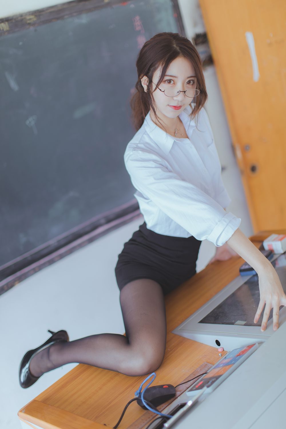 微博红人Coser@黑川 教师（不对外）真爱