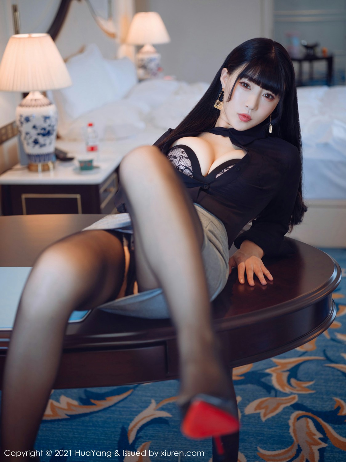 [HuaYang花漾写真] 2021.05.11 VOL.401 朱可儿Flower 魅惑黑色情趣内衣 [51+1P]