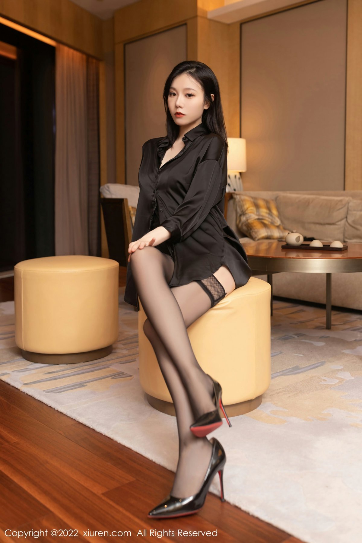 [XiuRen秀人网] 2022.09.20 No.5613 安然anran 性感黑色情趣服饰 广州-云南旅拍写真 [86+1P]