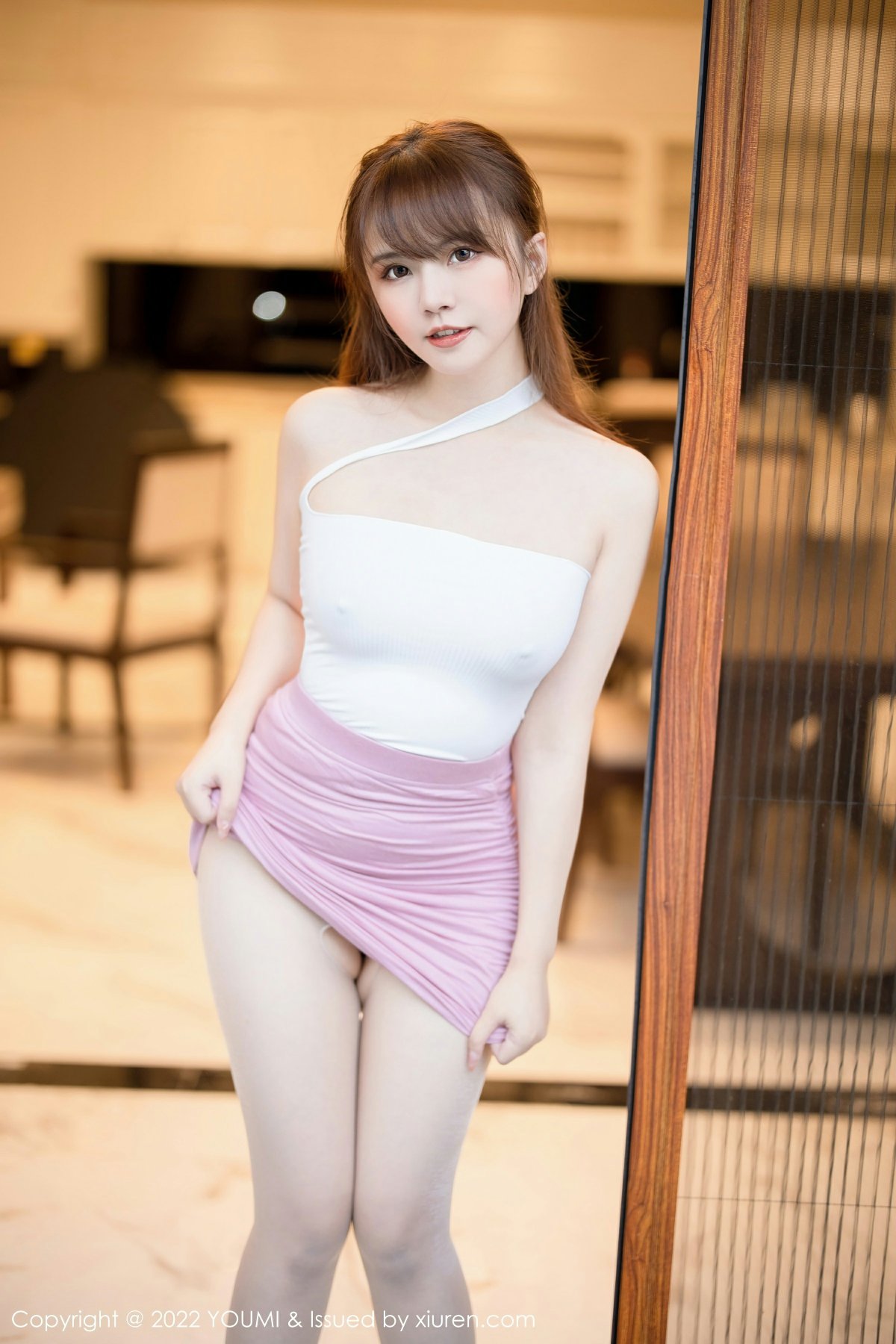 [YOUMI尤蜜荟] 2022.12.01 VOL.872 张思允Nice 性感粉色短裙 西双版纳旅拍写真 [70+1P]
