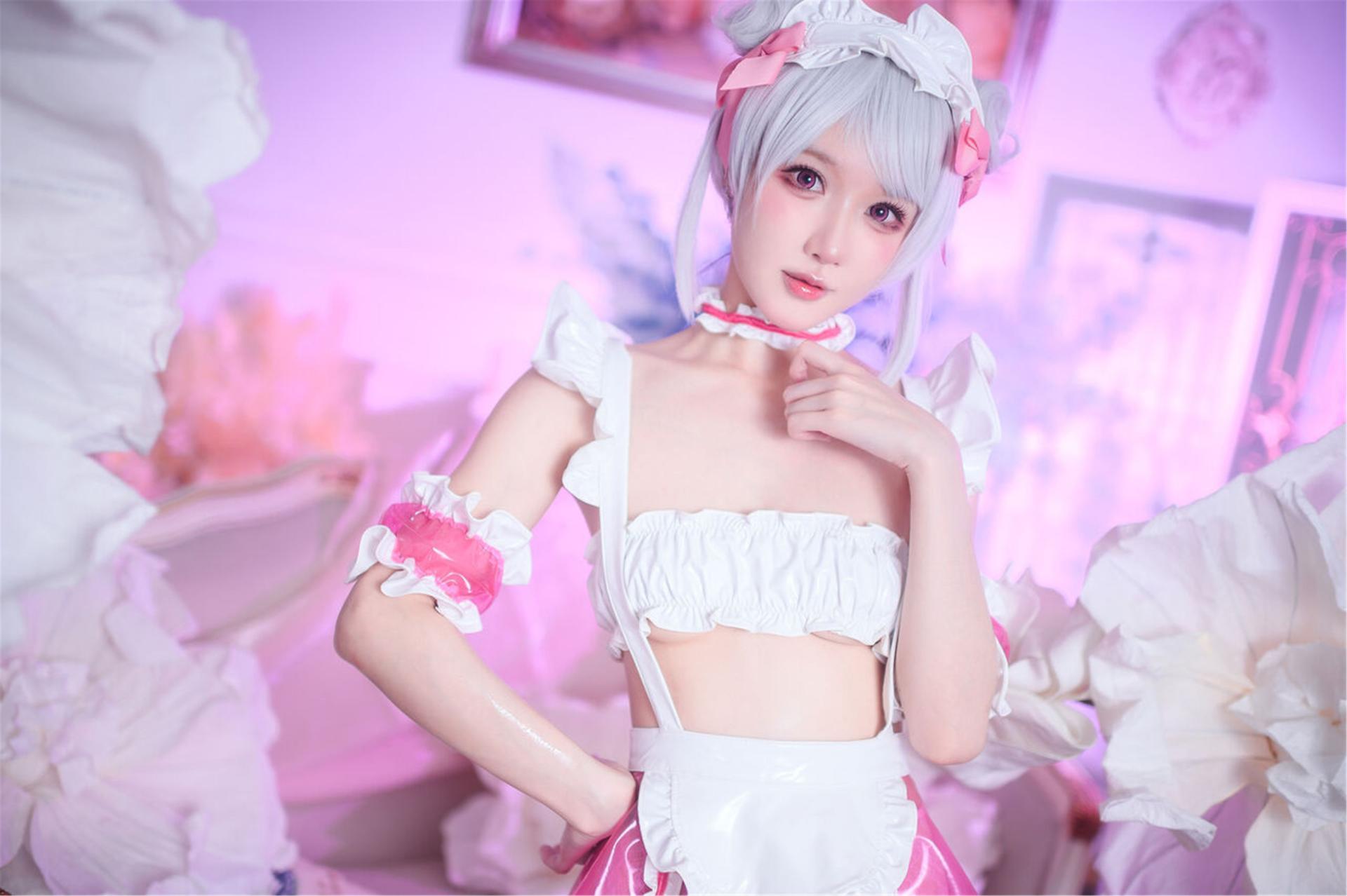 [COSPLAY]阿包也是兔娘 – 七夕粉粉女仆
