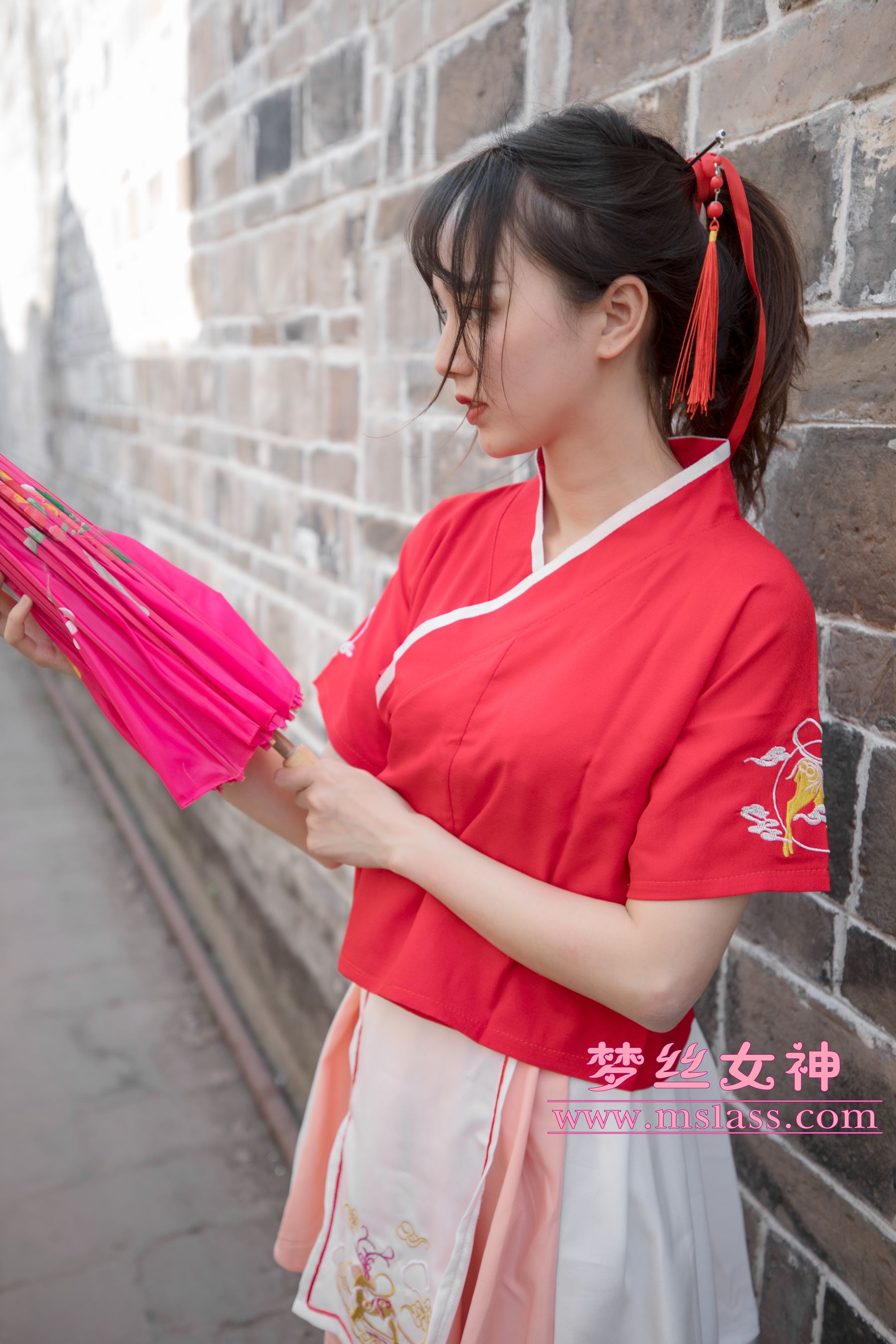 [MSLASS梦丝女神] 玥玥 长城古风少女