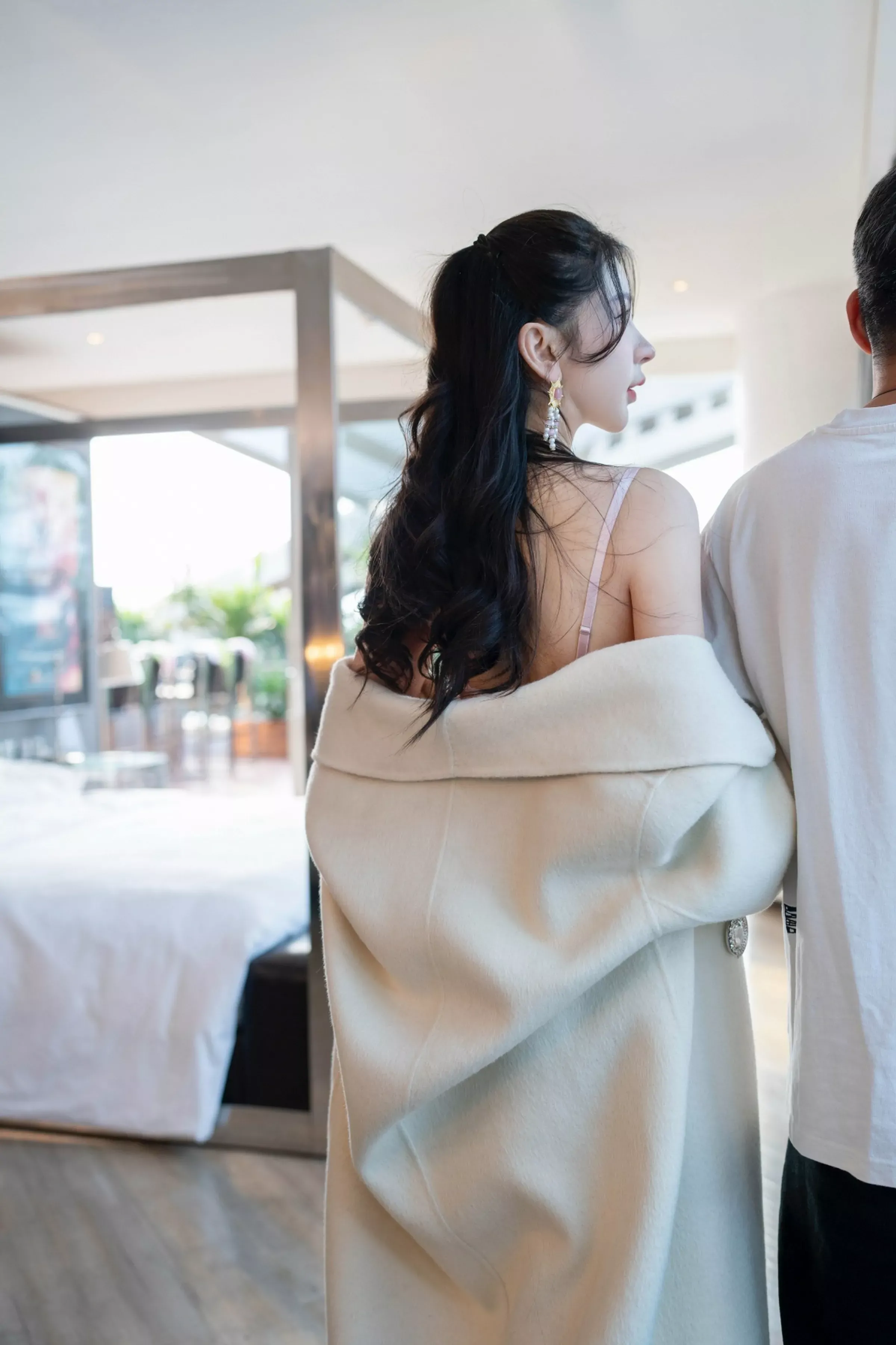[XINGYAN星颜社] 2025.04.18 VOL.337 李丽莎 粉色内衣 轻透丝袜 性感写真 [76+1P]