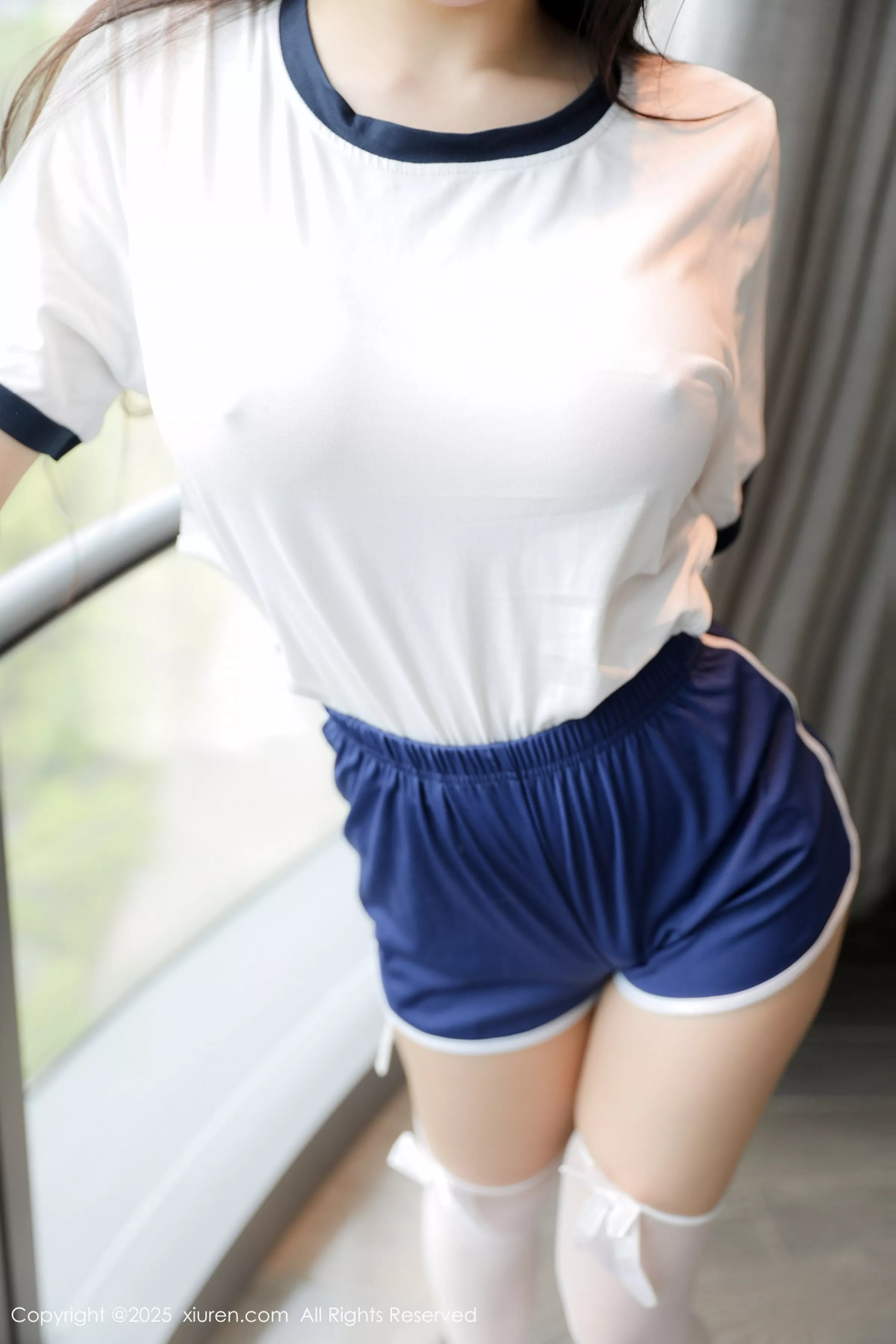 [XiuRen秀人网] 2025.04.23 No.10184 量子玫瑰 新人首套写真 性感白色运动服 [85+1P]