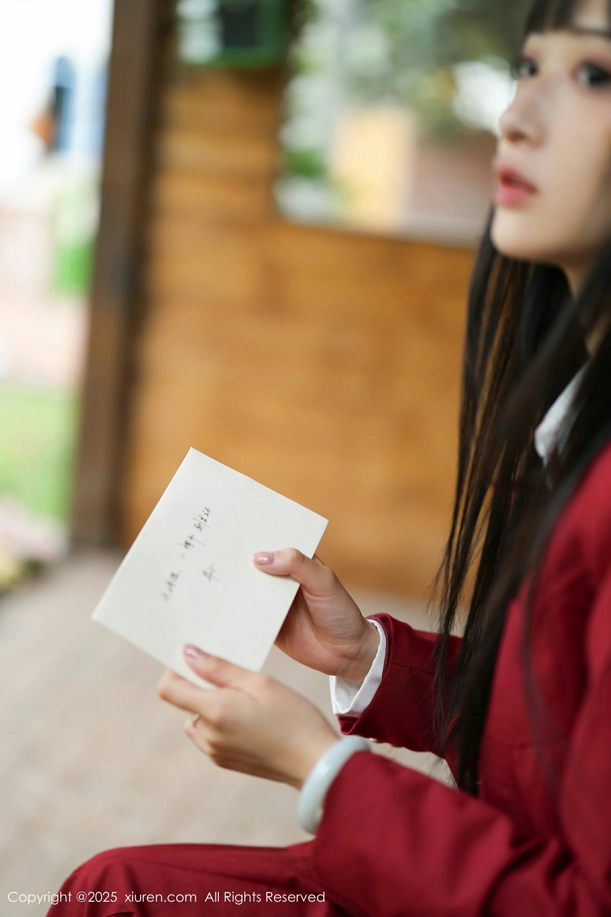 [XiuRen秀人网] 2025.04.29 No.10215 茂木希子 新人首套写真 性感红色裙子 诱人肉色丝袜 [82+1P]