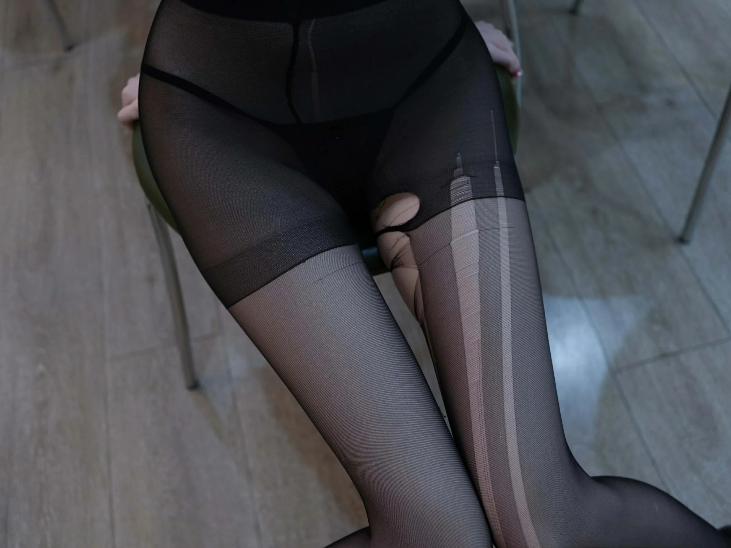 [XiuRen秀人网] 2025.05.29 No.10340 白小蝶 白色T恤 魅惑黑丝 性感写真 [54+1P]