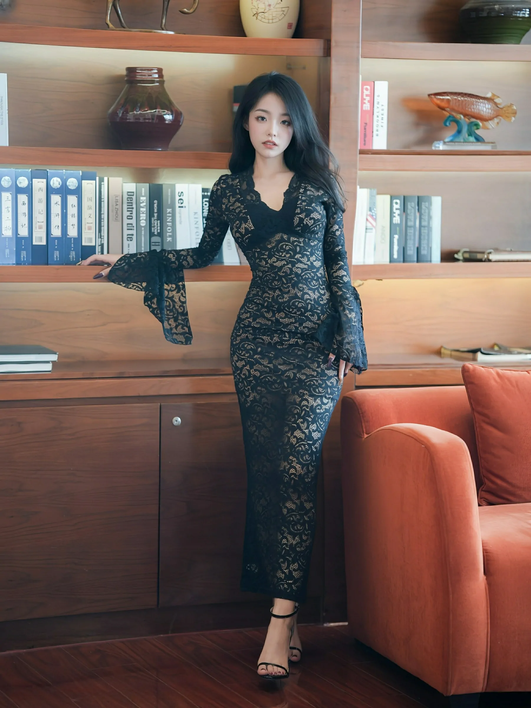 [XiuRen秀人网] 2025.06.04 No.10360 白琮瑗 黑色蕾丝长裙 性感写真 [61+1P]