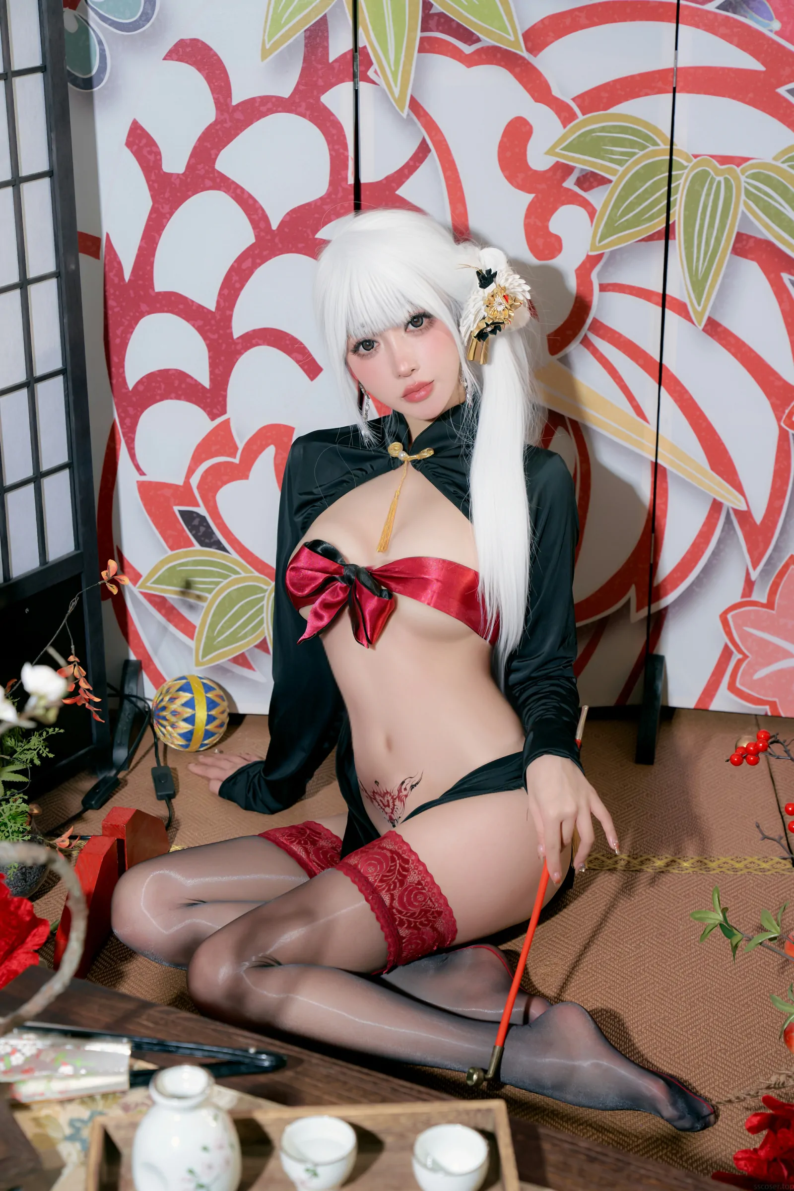 [COSPLAY]过期米线线喵 – 25新年特辑