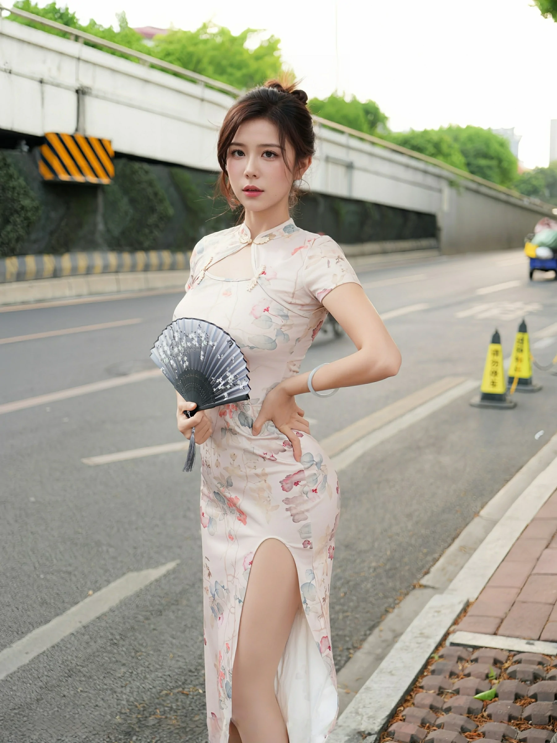 [XiuRen秀人网] 2025.06.17 No.10419 玫瑰我爱你 浅色旗袍 肉色丝袜 性感写真 [79+1P]