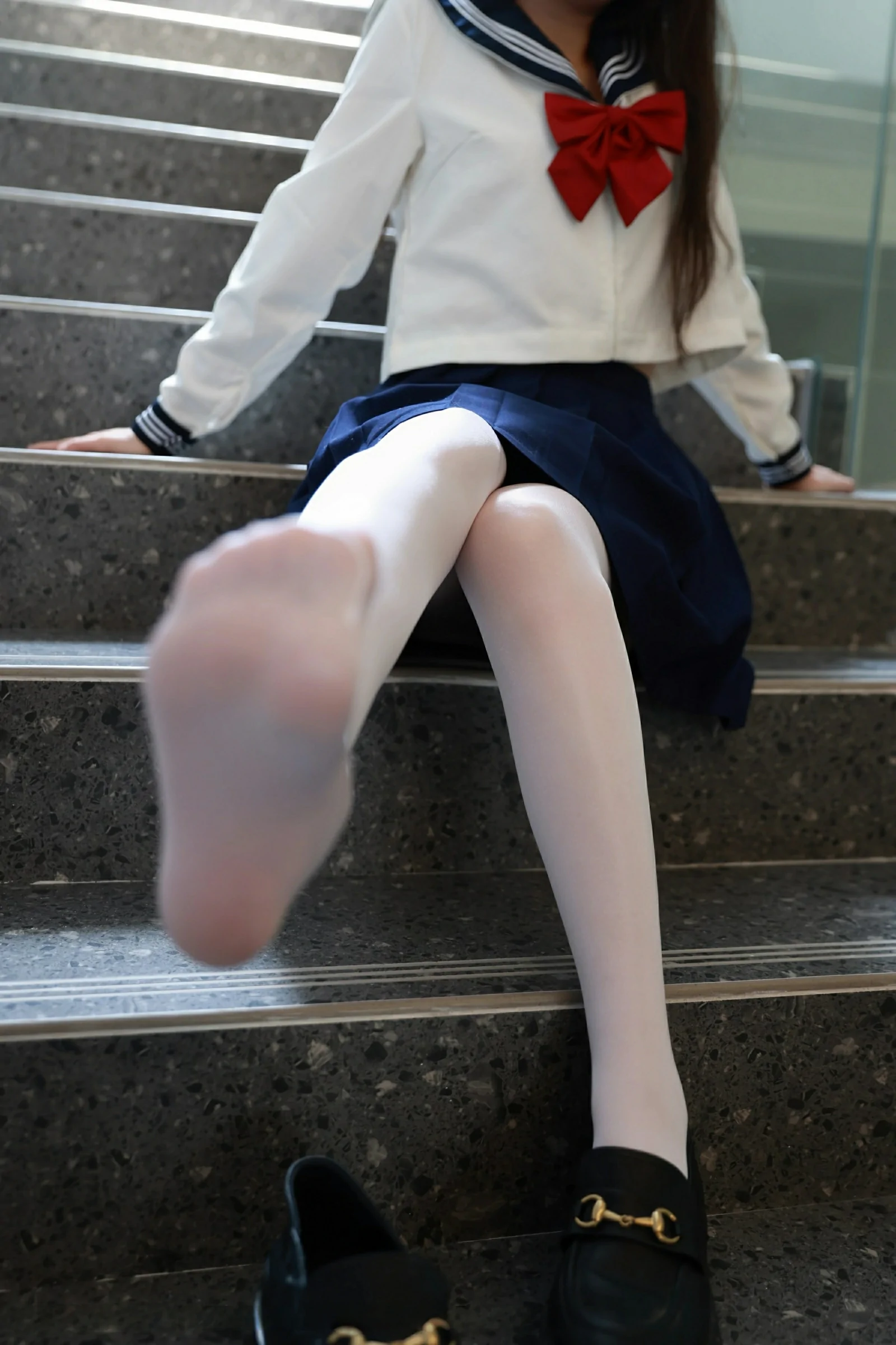 [XiuRen秀人网] 2025.06.25 No.10458 糯咪 新人首套写真 性感JK制服 [88+1P]