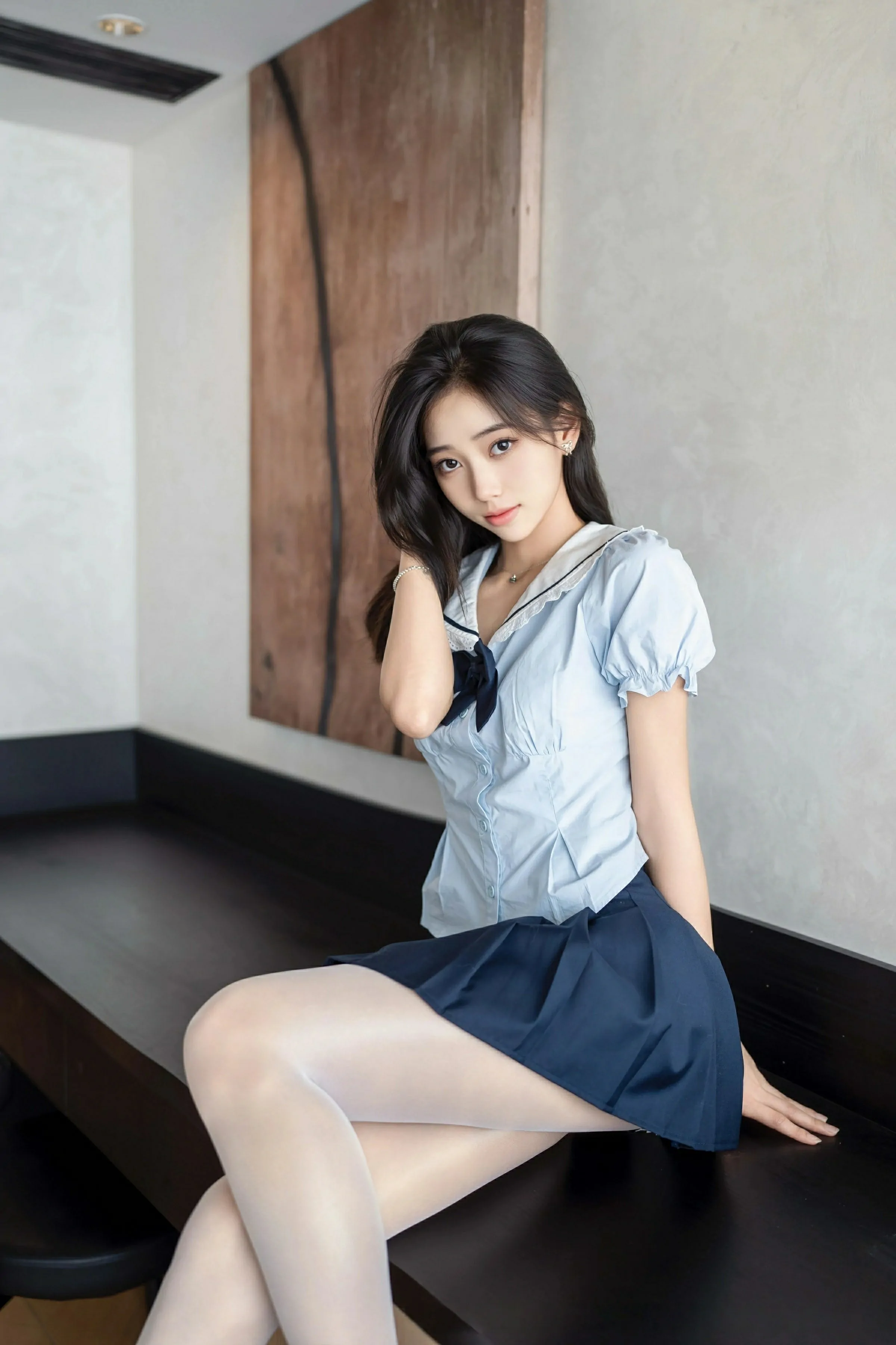 [XINGYAN星颜社] 2025.06.26 VOL.360 时安安 深色短裙 白色丝袜 性感写真 [81+1P]