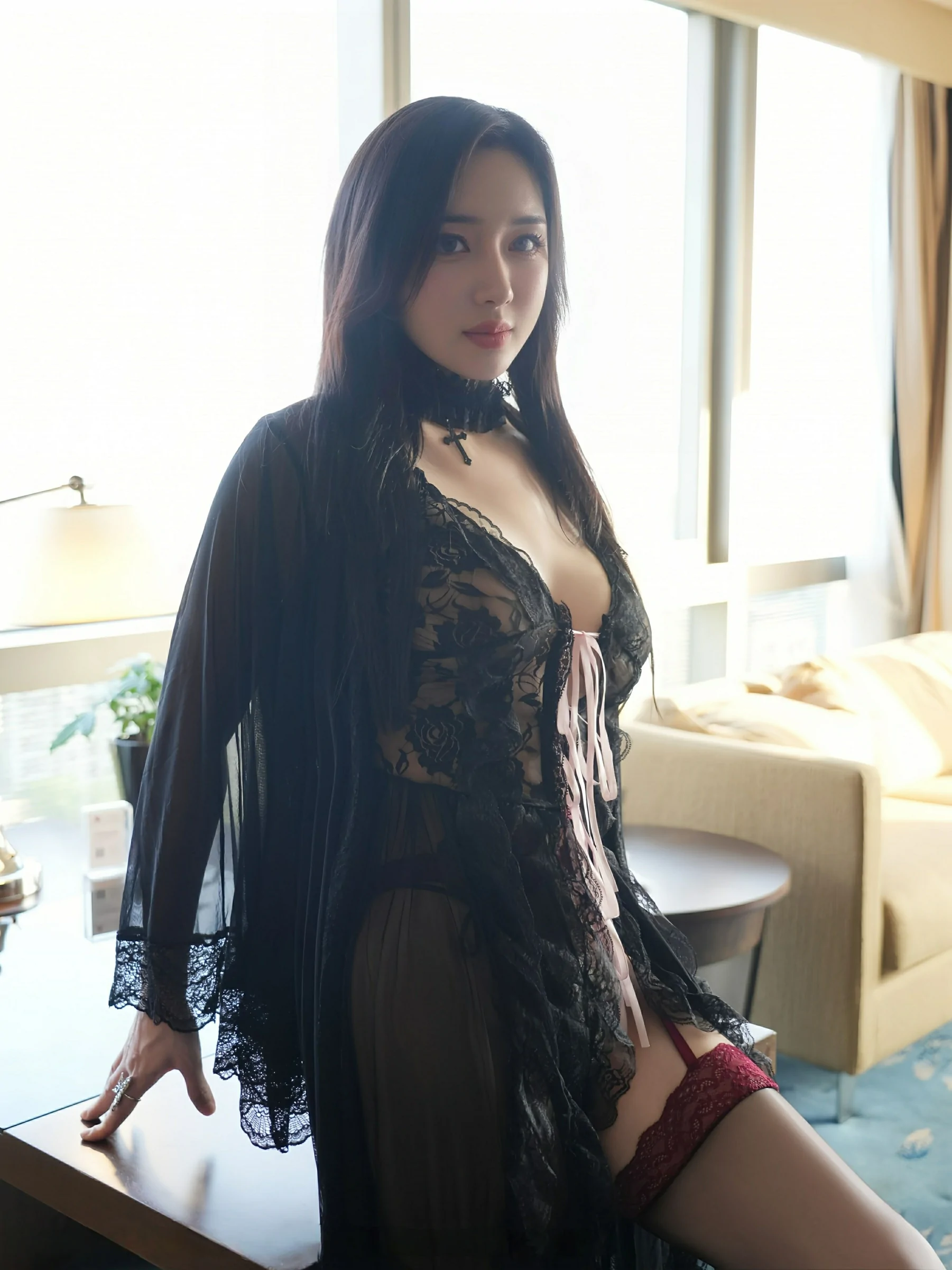 [XiuRen秀人网] 2025.07.01 No.10490 苏一诺 黑色睡袍 魅惑黑丝 性感写真 [80+1P]