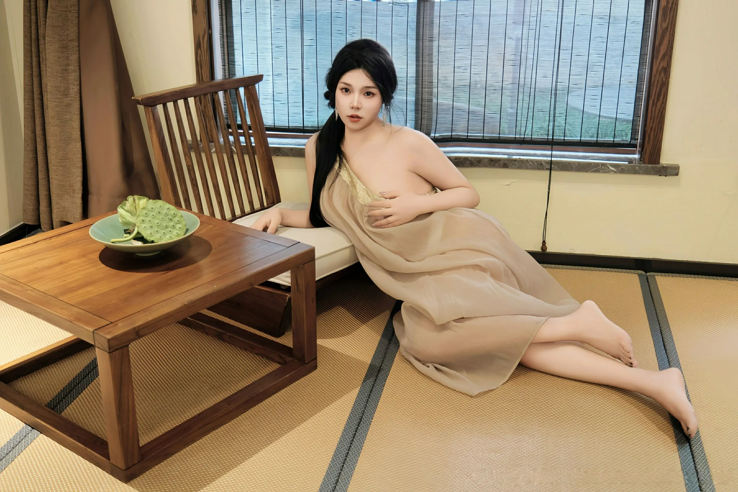 [XiuRen秀人网] 2025.07.03 No.10500 麦田 透视连衣裙 性感写真 [50+1P]