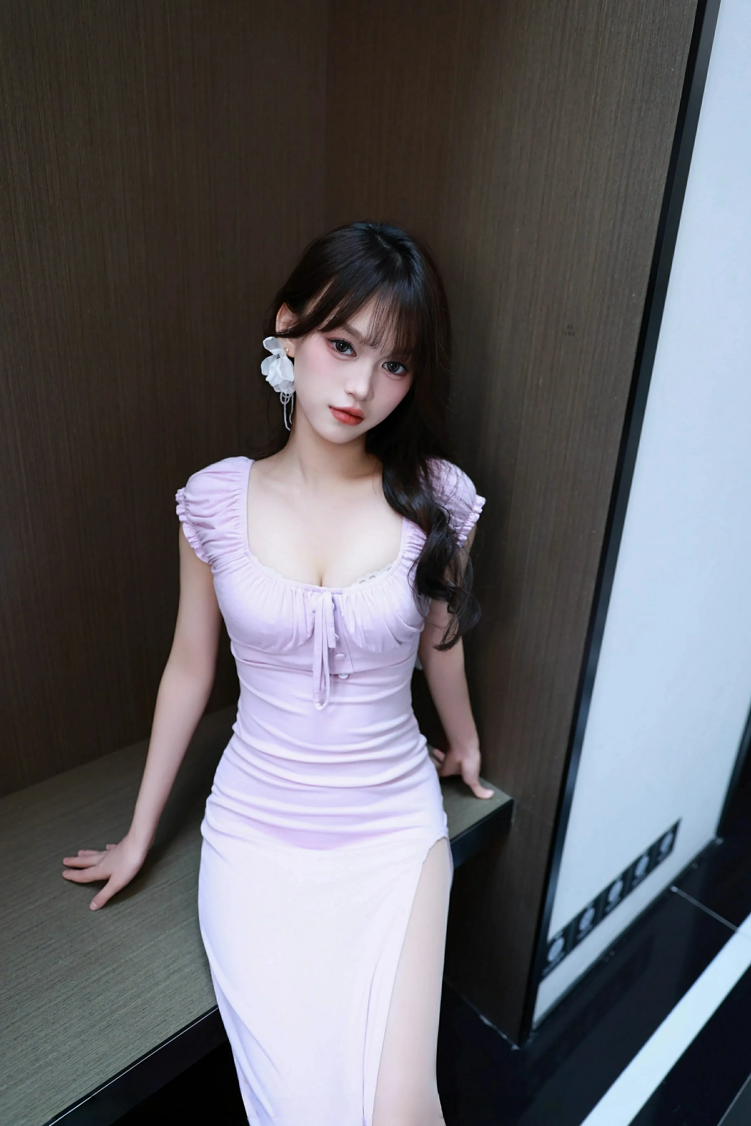 [XiuRen秀人网] 2025.07.10 No.10532 糯咪 甜美面容 苗条身材 紫色长裙 性感写真 [79+1P]