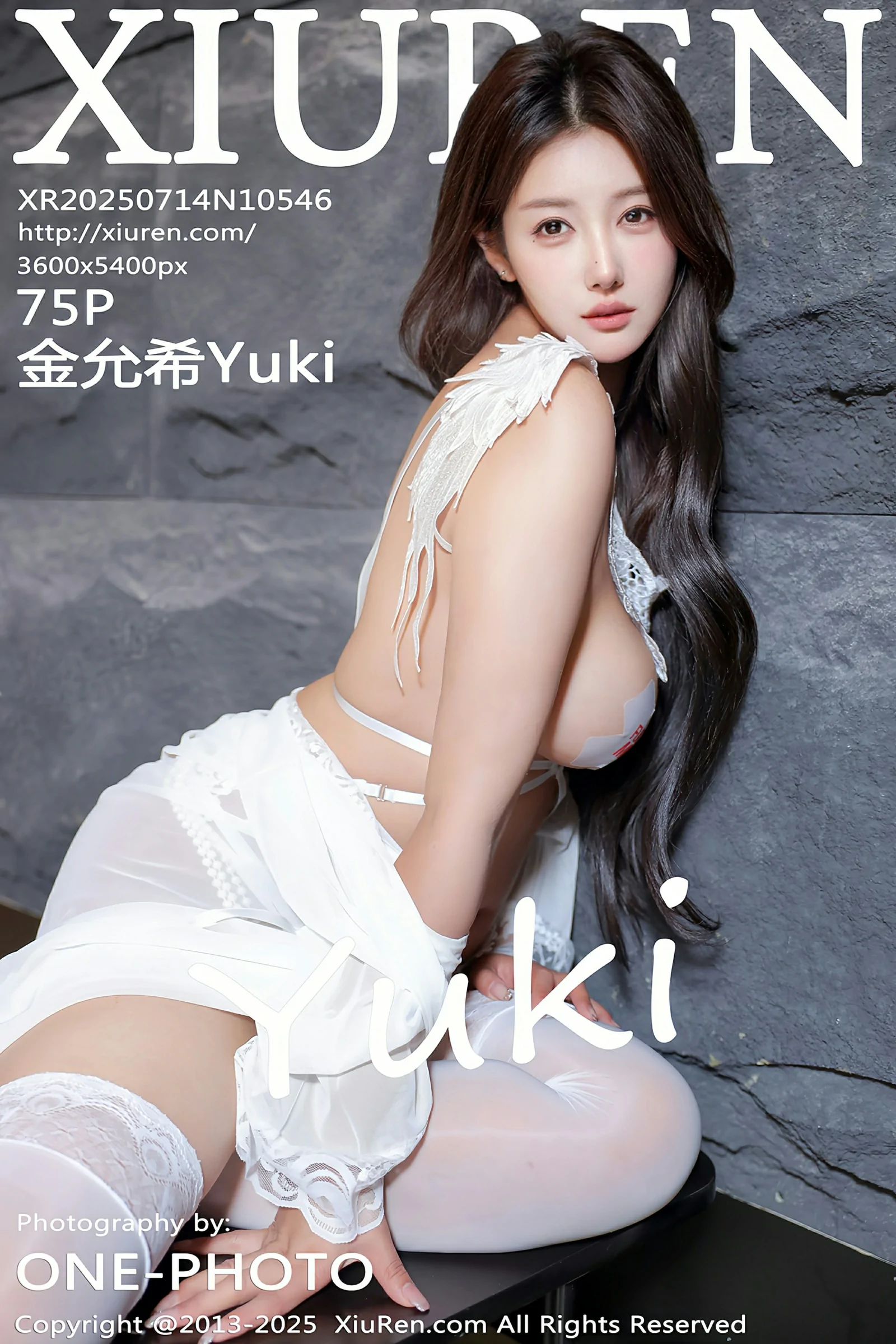 [XiuRen秀人网] 2025.07.14 No.10546 金允希Yuki 白色蕾丝睡袍 白色丝袜 性感写真 [75+1P]