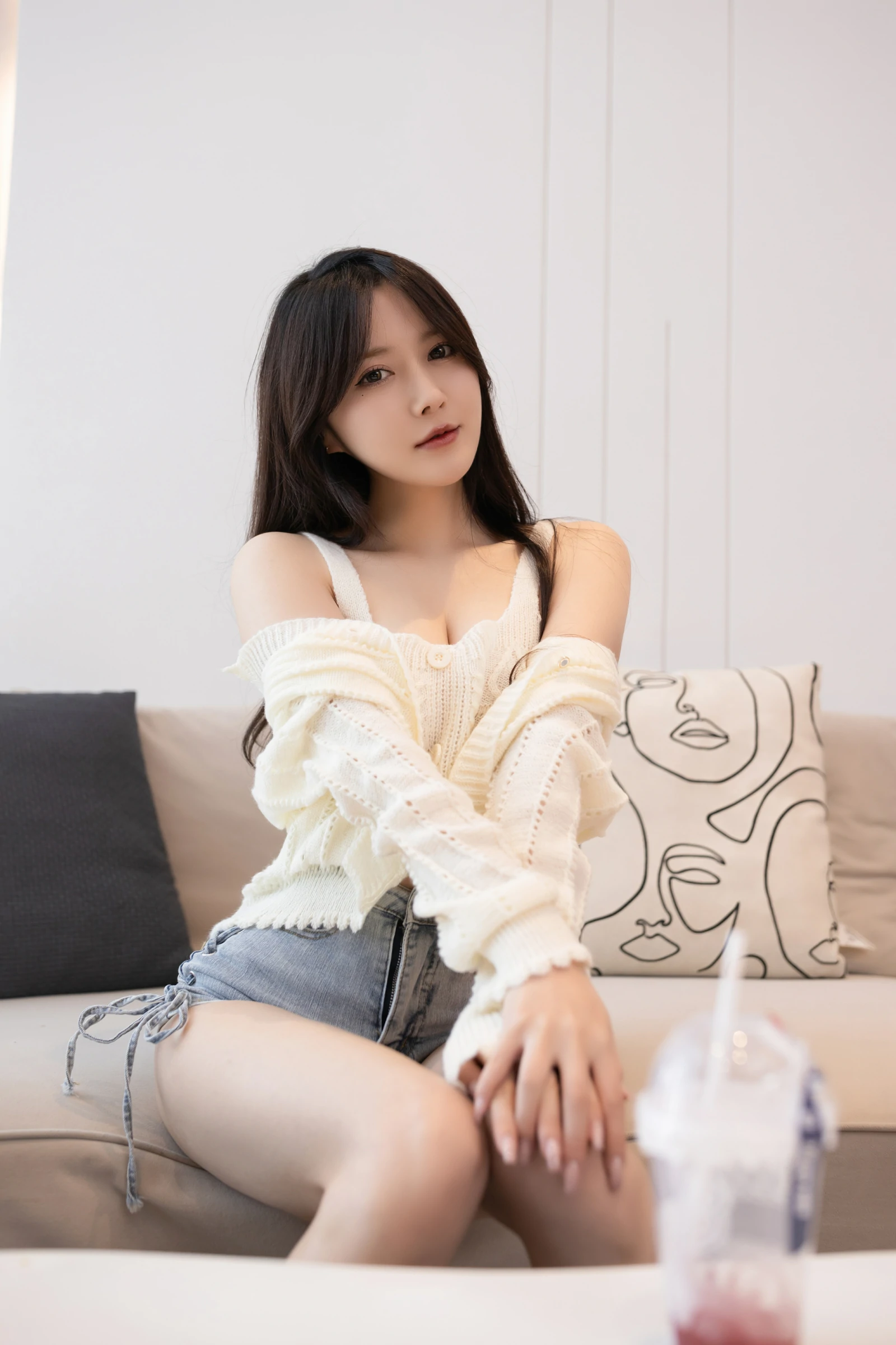 [秀人内购] 鱼子酱Fish 诱人私拍福利 甜春写真