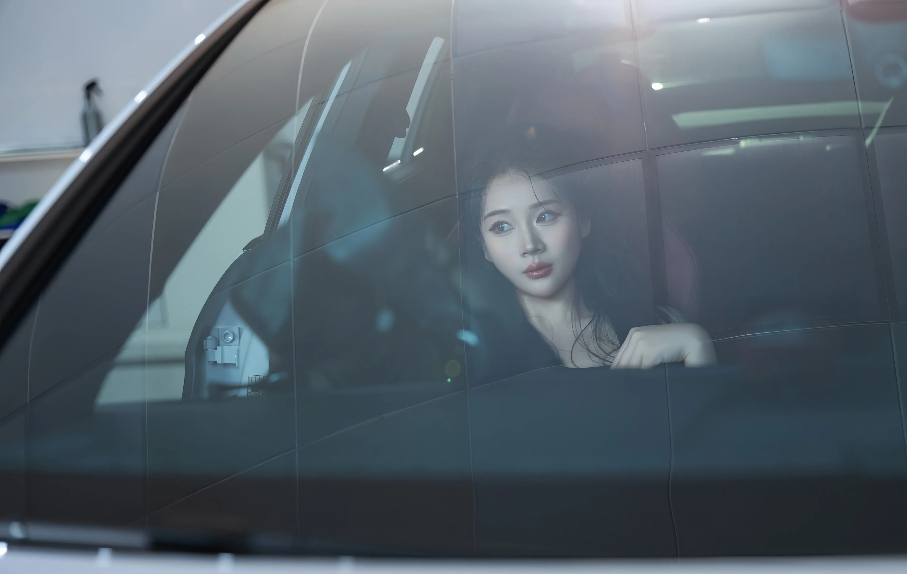 [XiuRen秀人网] 2025.08.01 No.10612 南乔 黑色情趣内衣 性感写真 [88+1P]