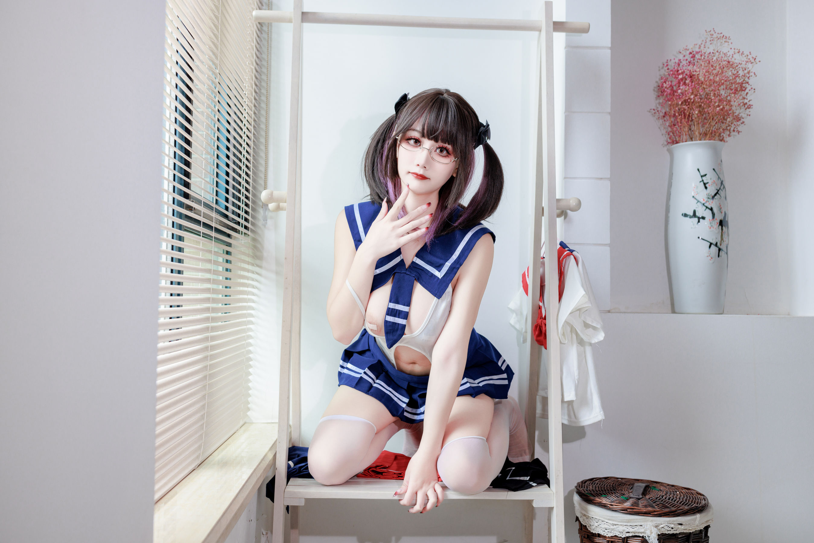 [COSPLAY]阿雪雪 – 连体水手服
