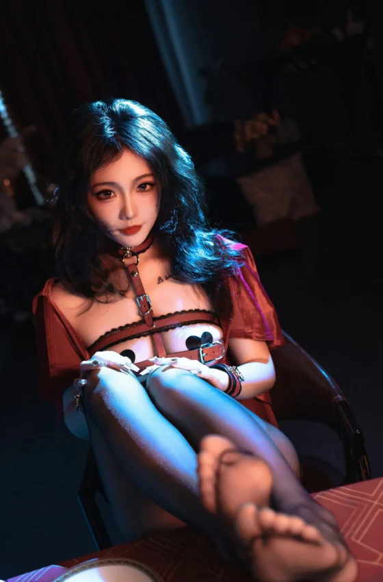 [COSPLAY]桃良阿宅 – 小红帽