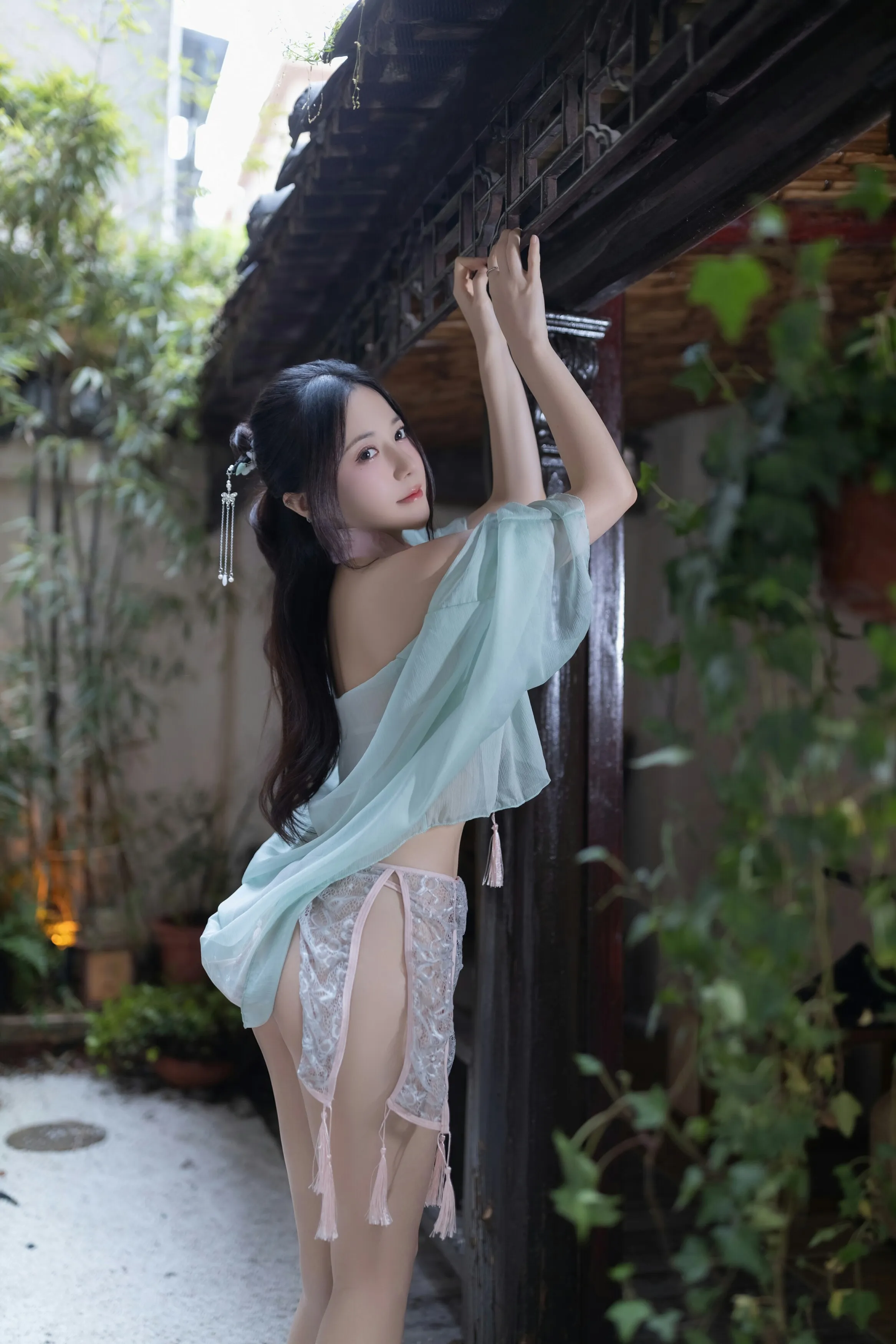 [秀人内购] 鱼子酱Fish 诱人私拍福利 花瓣浴