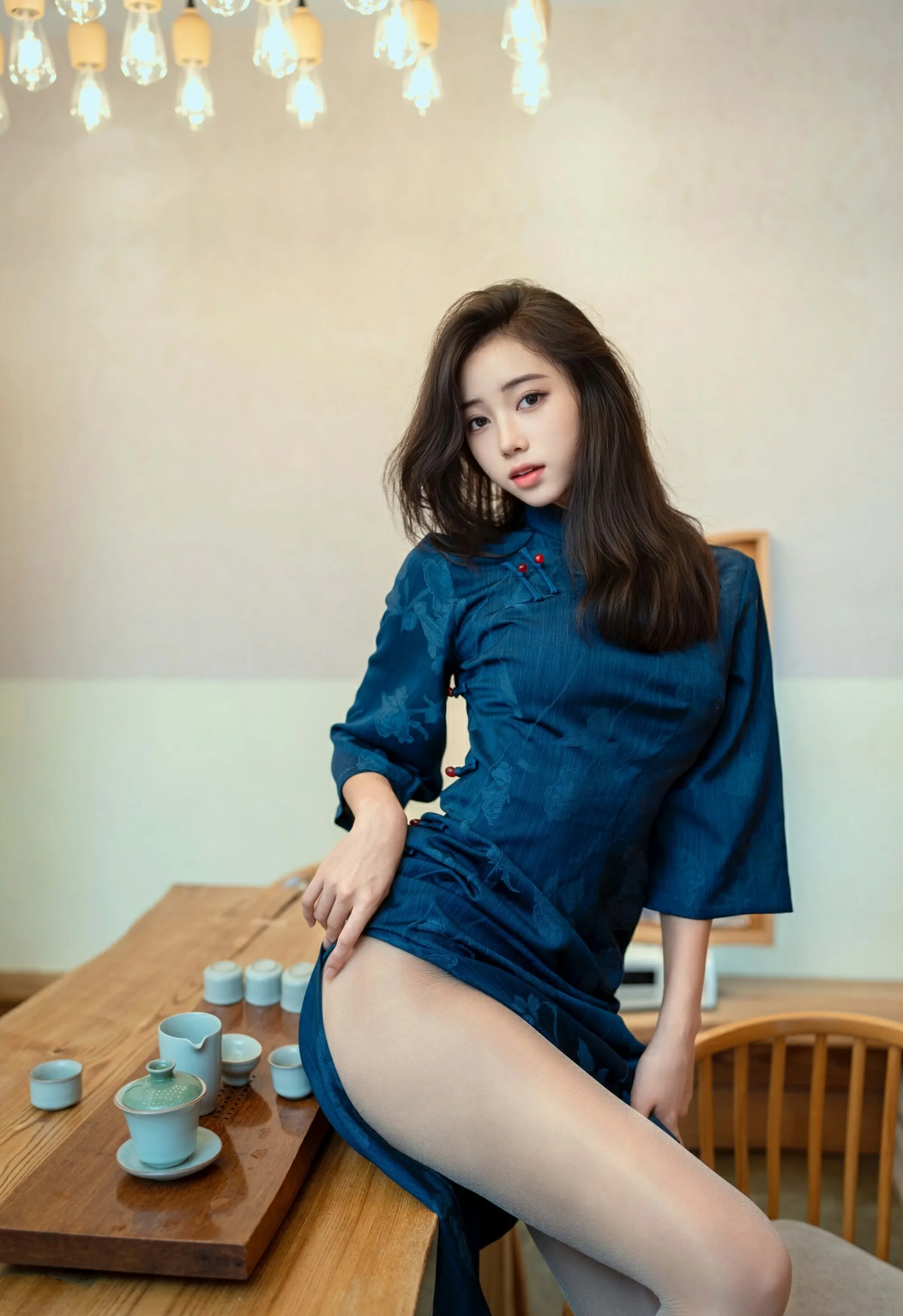 [XINGYAN星颜社] 2025.08.26 VOL.390 时安安 深色旗袍 性感写真 [67+1P]