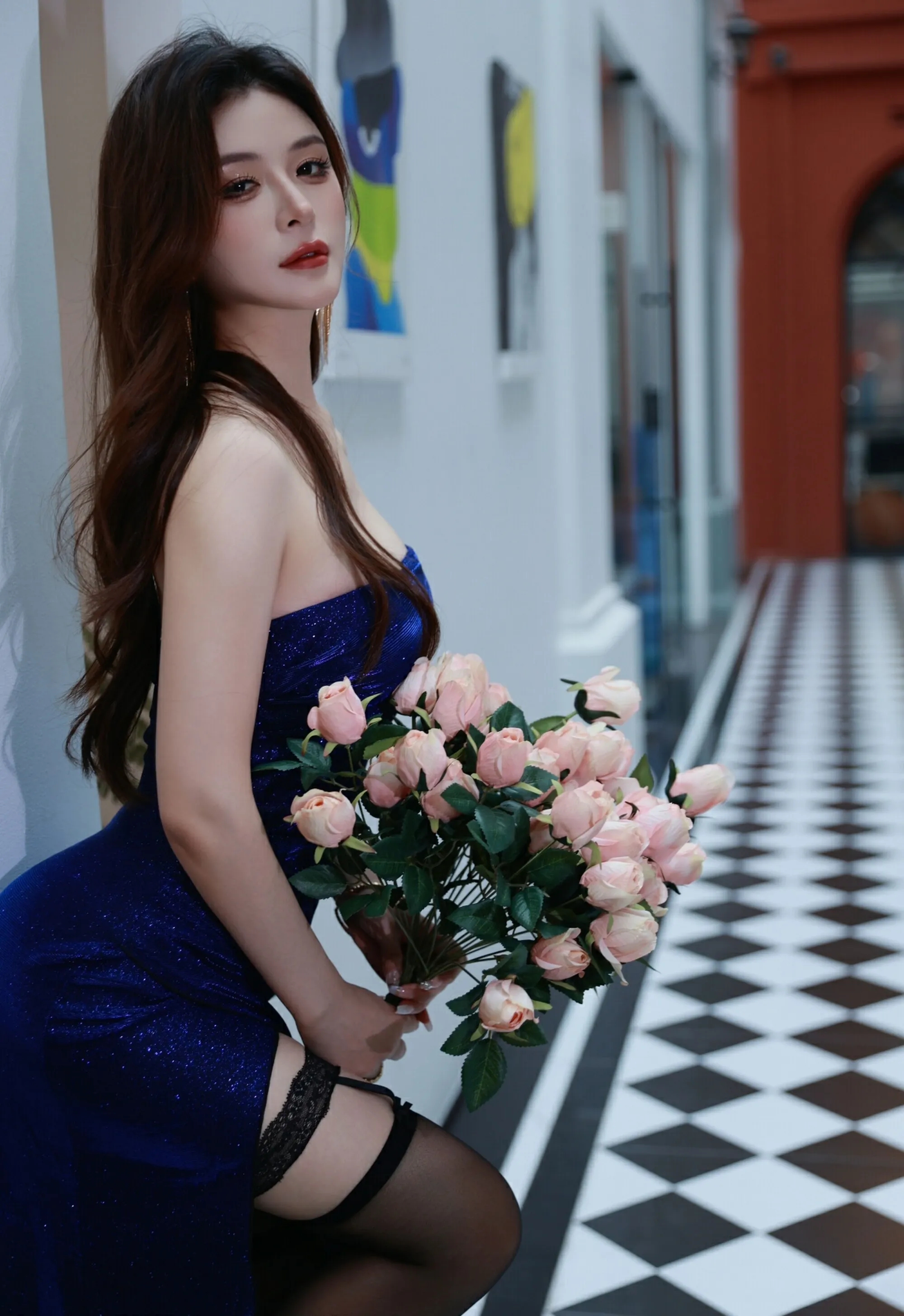 [XiuRen秀人网] 2025.09.08 No.10740 阿依莎 蓝色连衣裙 性感写真 [71+1P]