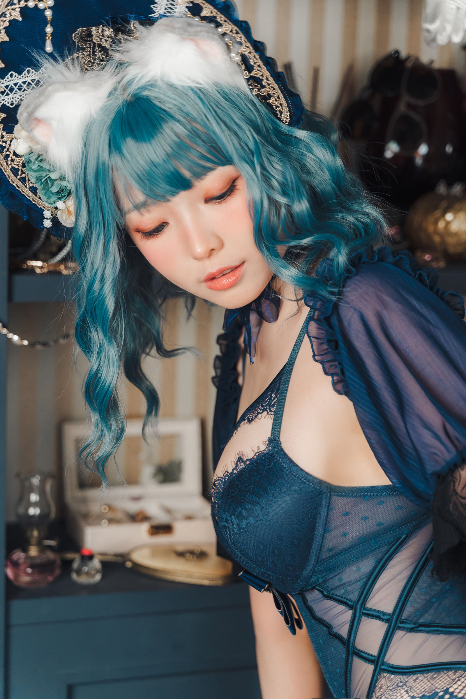 [COSPLAY] Ely_eee(ElyEE子) – Scottish Fold Cat Doll 摺耳貓少女人形