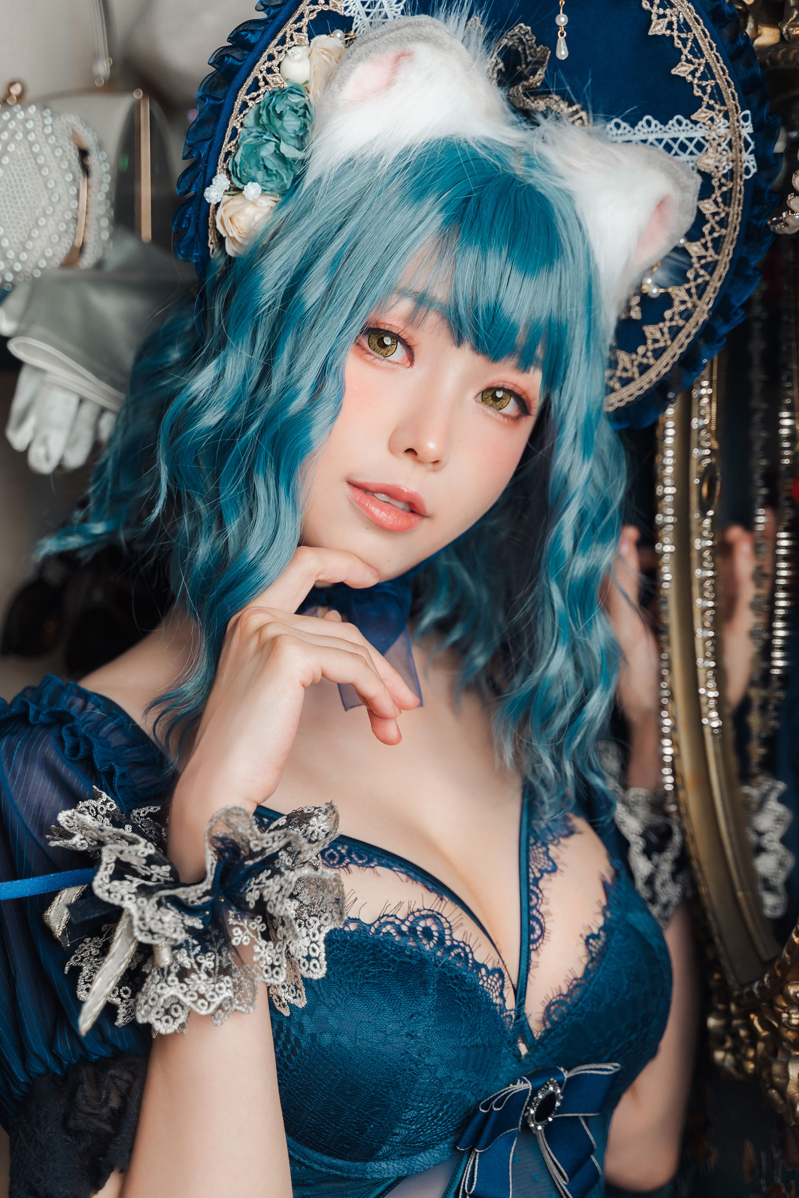 [COSPLAY] Ely_eee(ElyEE子) – Scottish Fold Cat Doll 摺耳貓少女人形