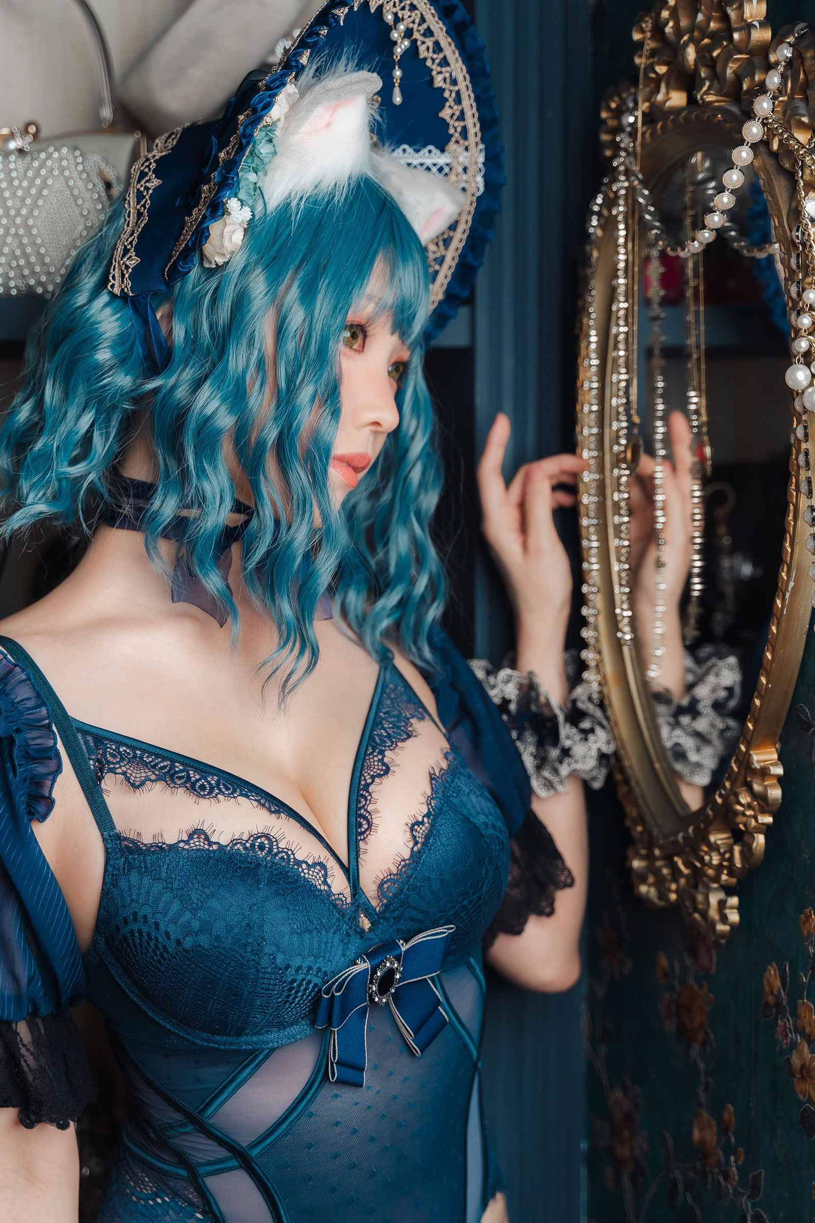 [COSPLAY] Ely_eee(ElyEE子) – Scottish Fold Cat Doll 摺耳貓少女人形