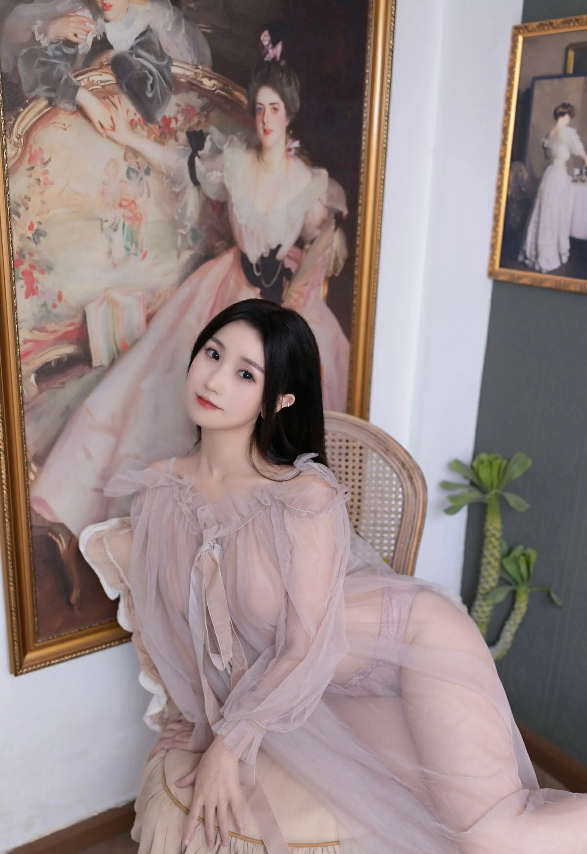 [XiuRen秀人网] 2025.09.10 No.10752 杏子Yada 紫色内衣 轻透粉纱 性感写真 [68+1P]