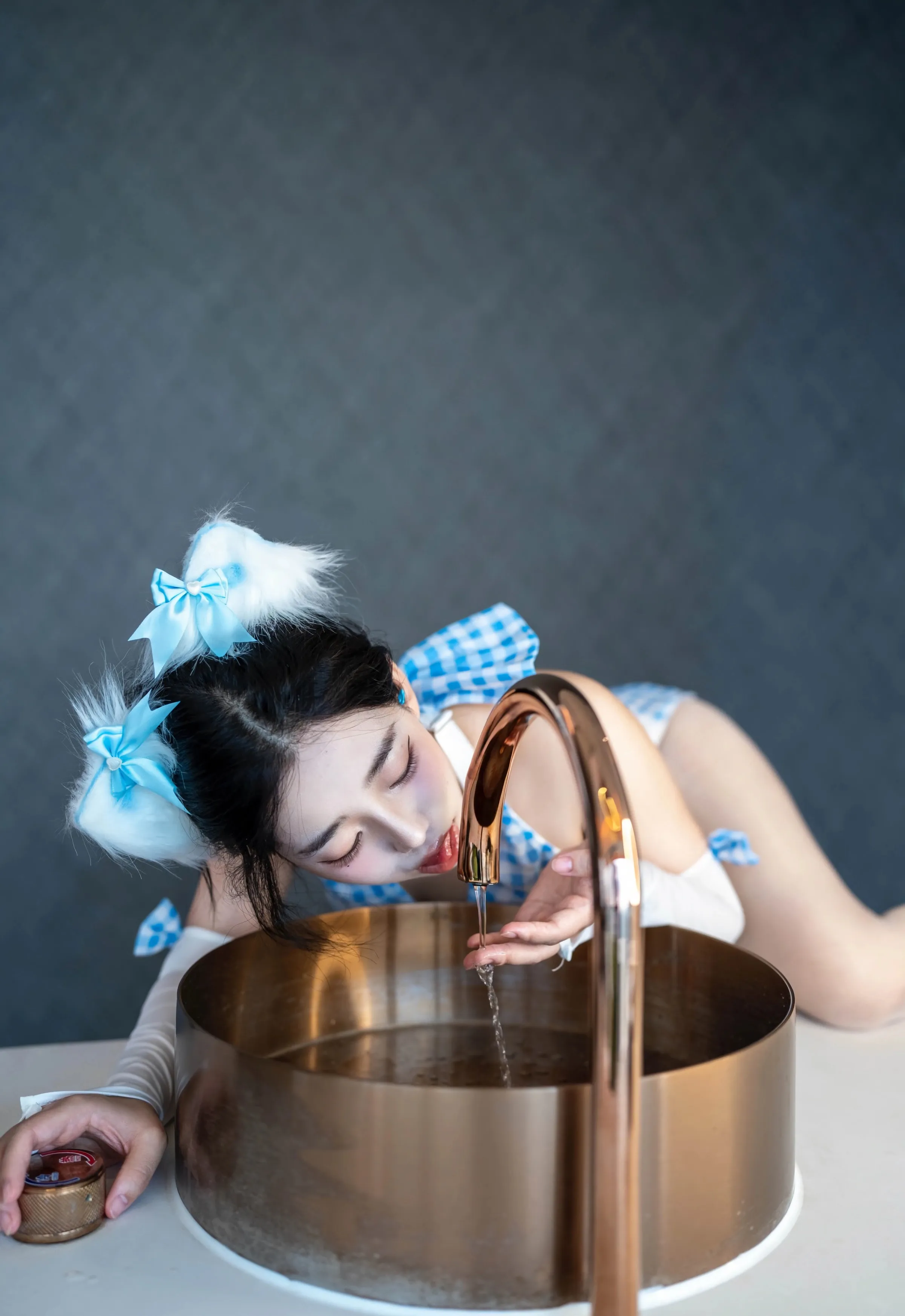 [XINGYAN星颜社] 2025.09.16 VOL.399 阮福福 蓝色格子裙 白色丝袜 性感写真 [66+1P]