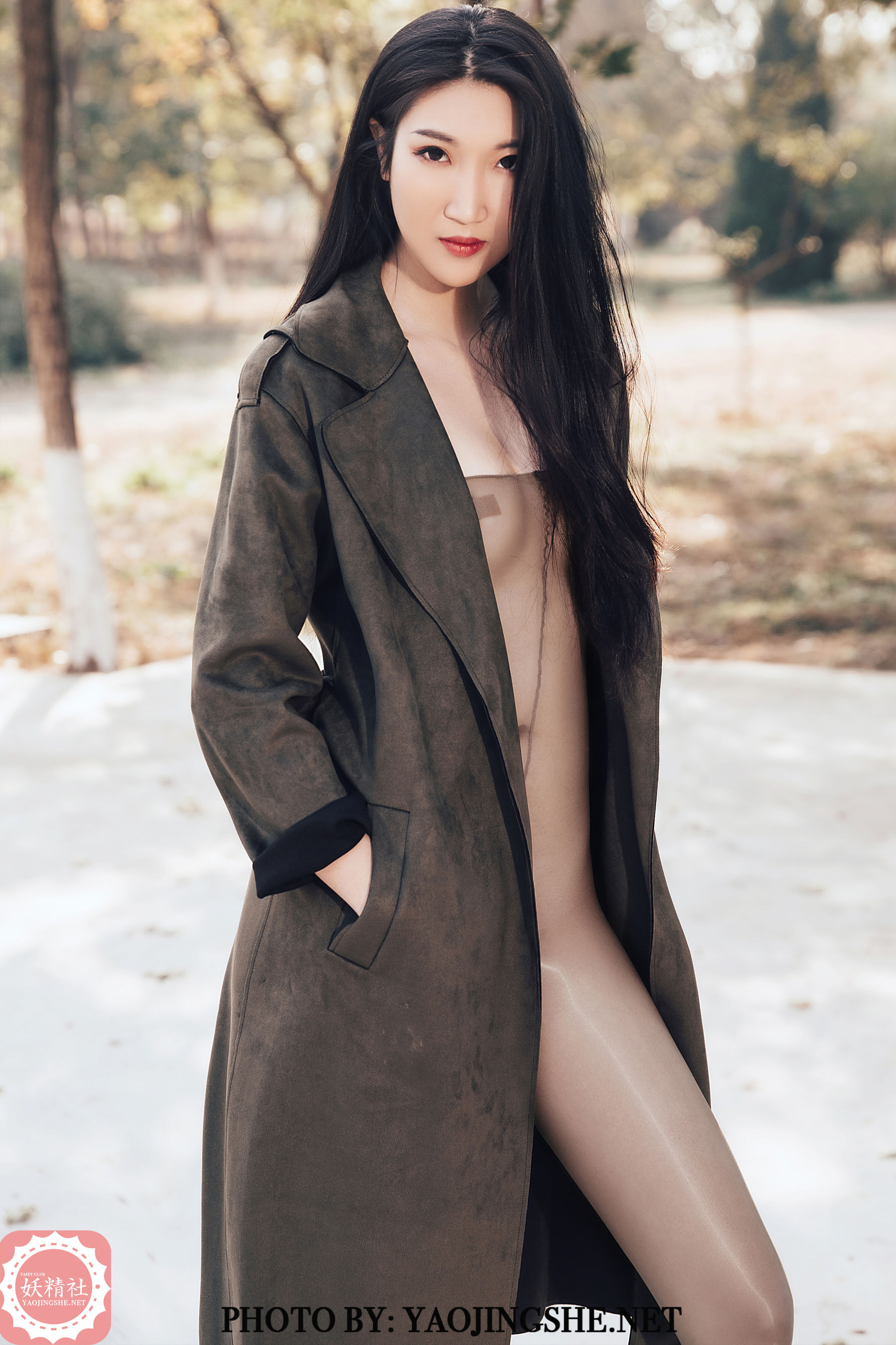 [妖精社] V2004 苏玮《林中美丝》[35P]