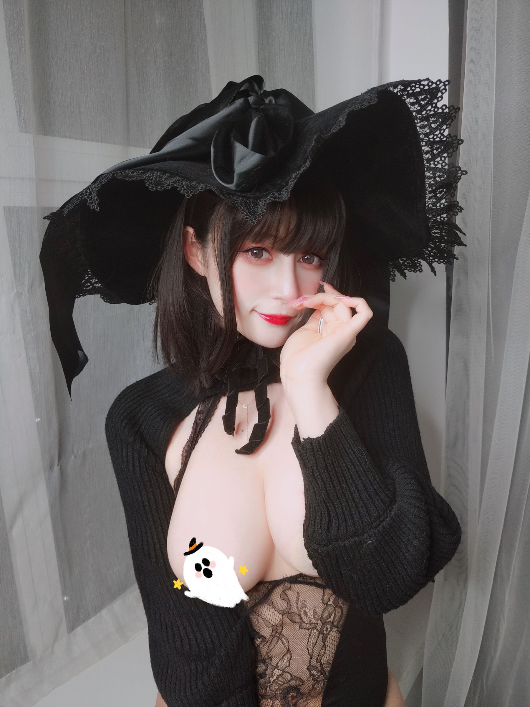 [COSPLAY] Coser小姐姐白银 – 柴郡魔女