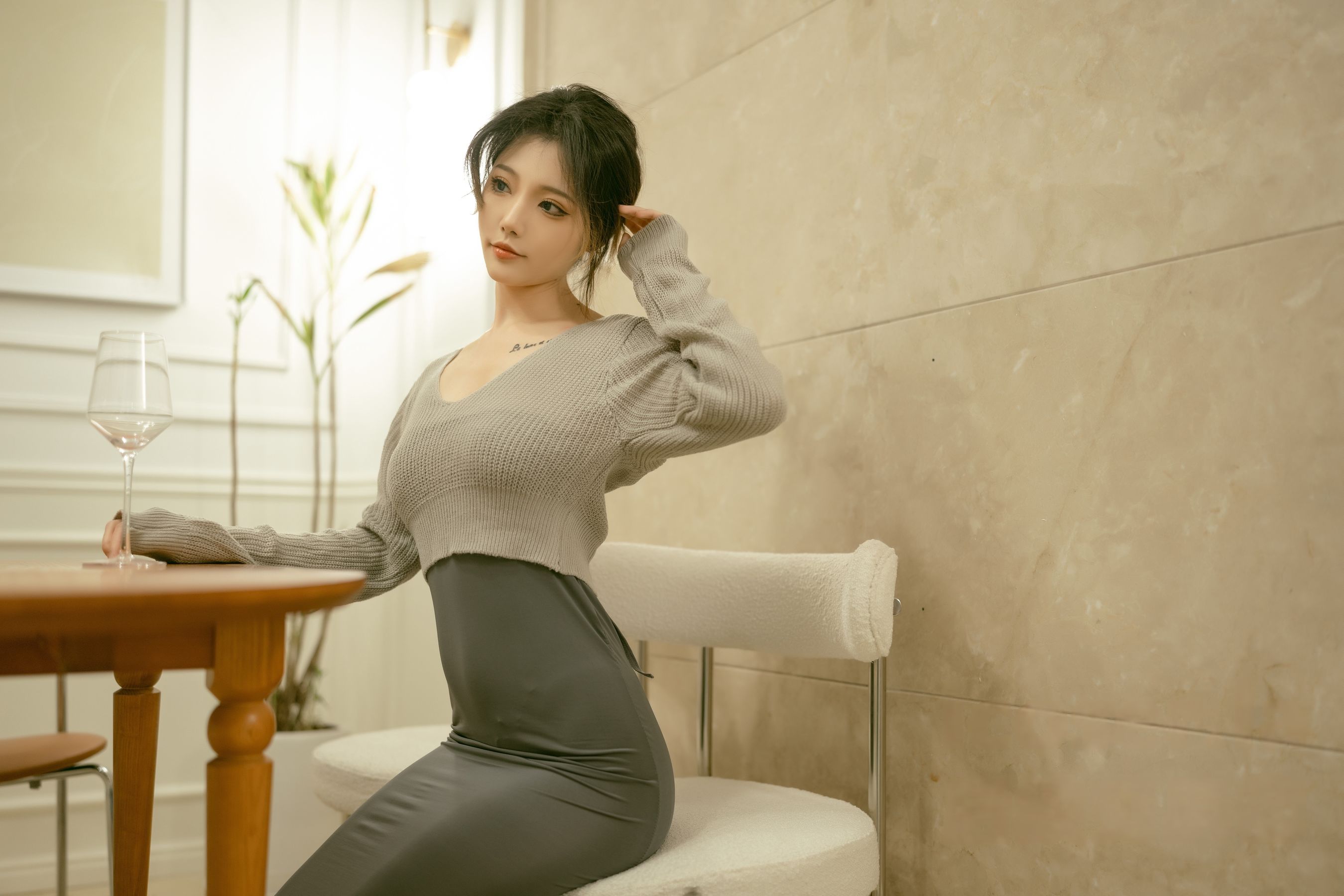 [COSPLAY]桃良阿宅 – 晚餐后