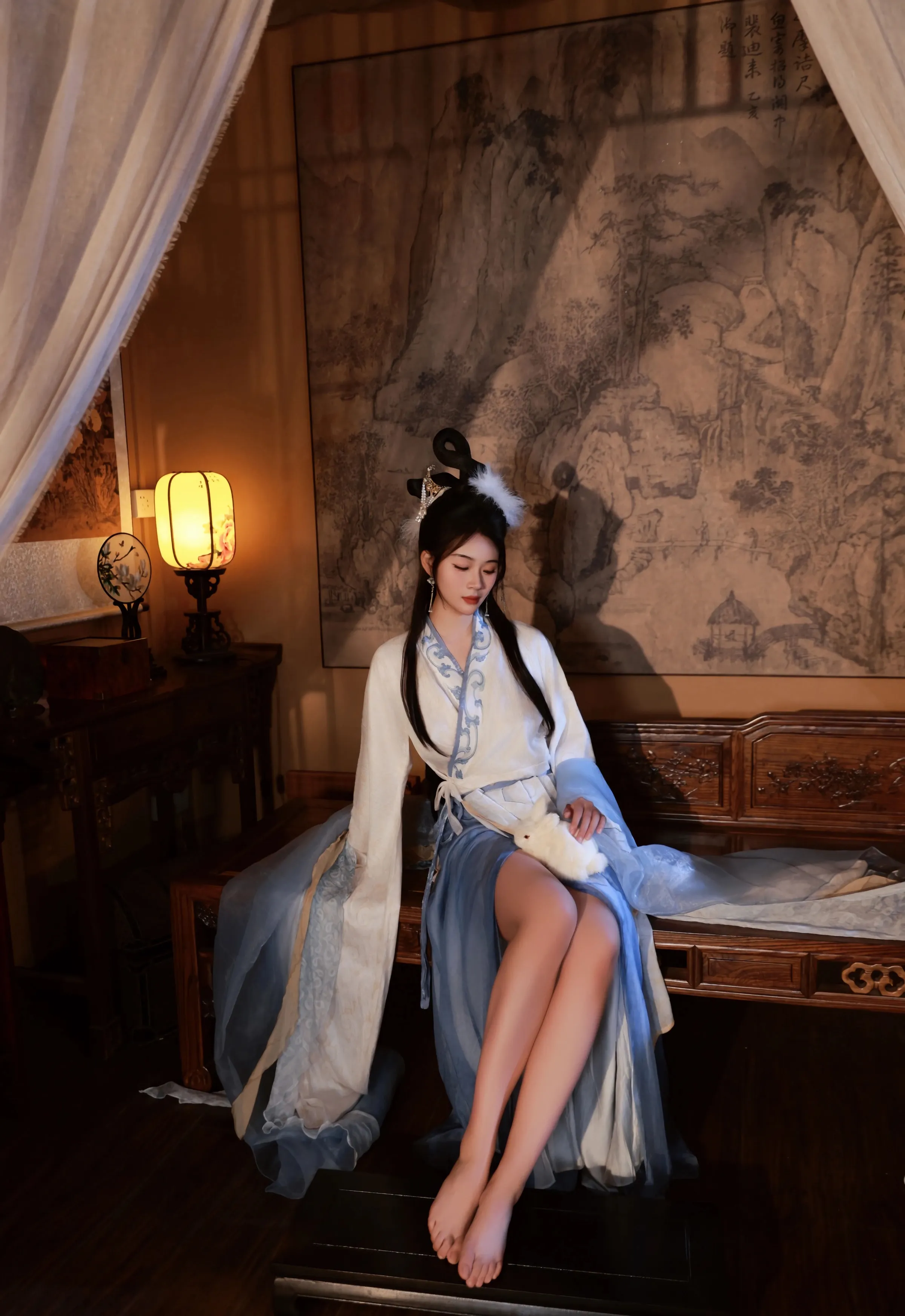 [XiuRen秀人网] 2025.09.30 No.10835 南乔 性感汉服 中秋主题 性感写真 [76+1P]