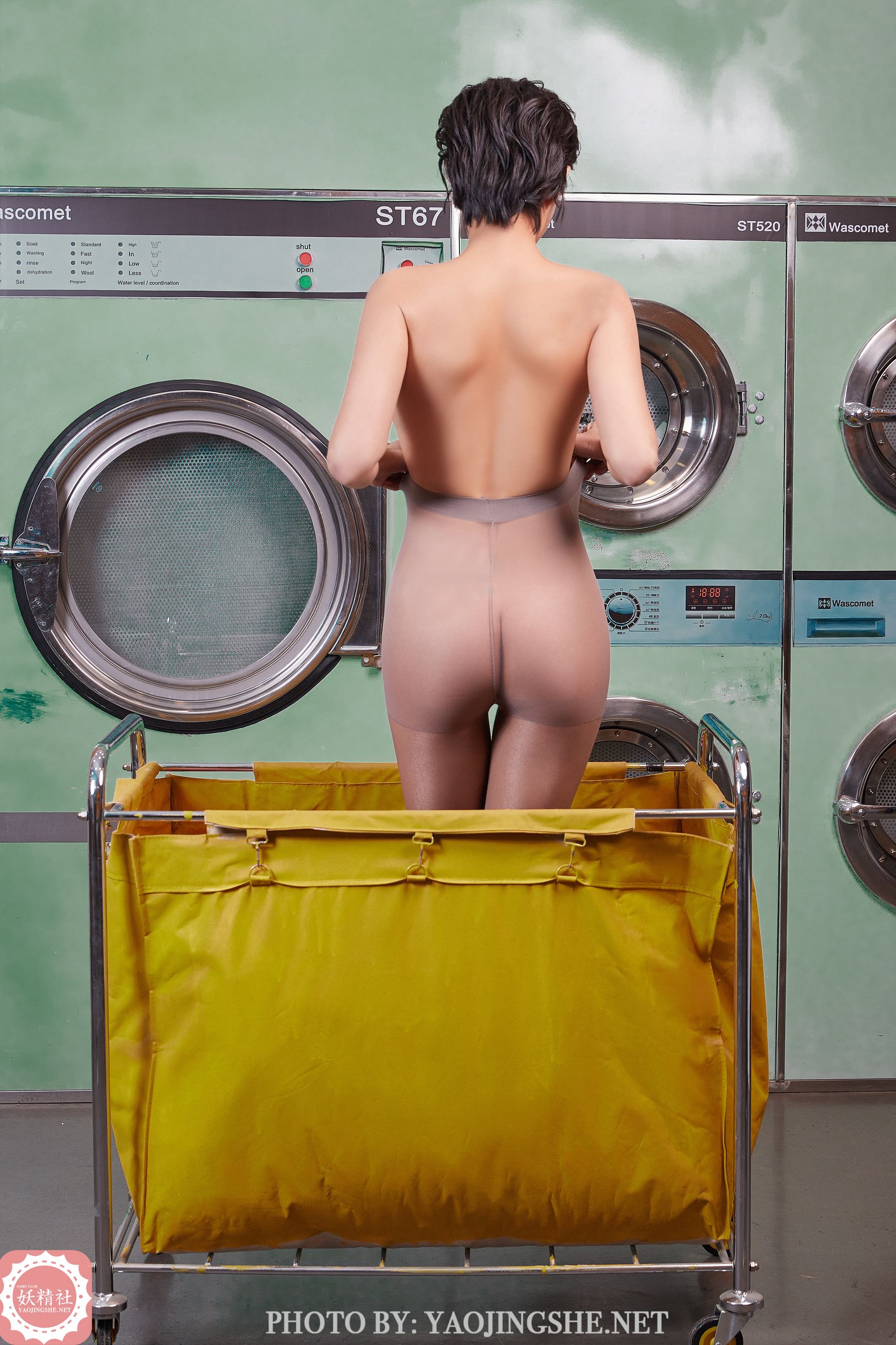 [妖精社] V2015 可可《洗衣房》[39P]