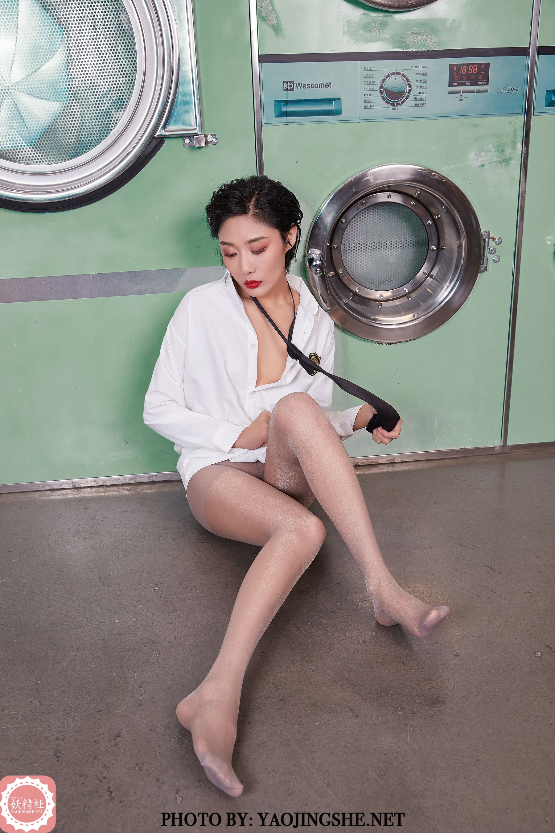 [妖精社] V2015 可可《洗衣房》[39P]