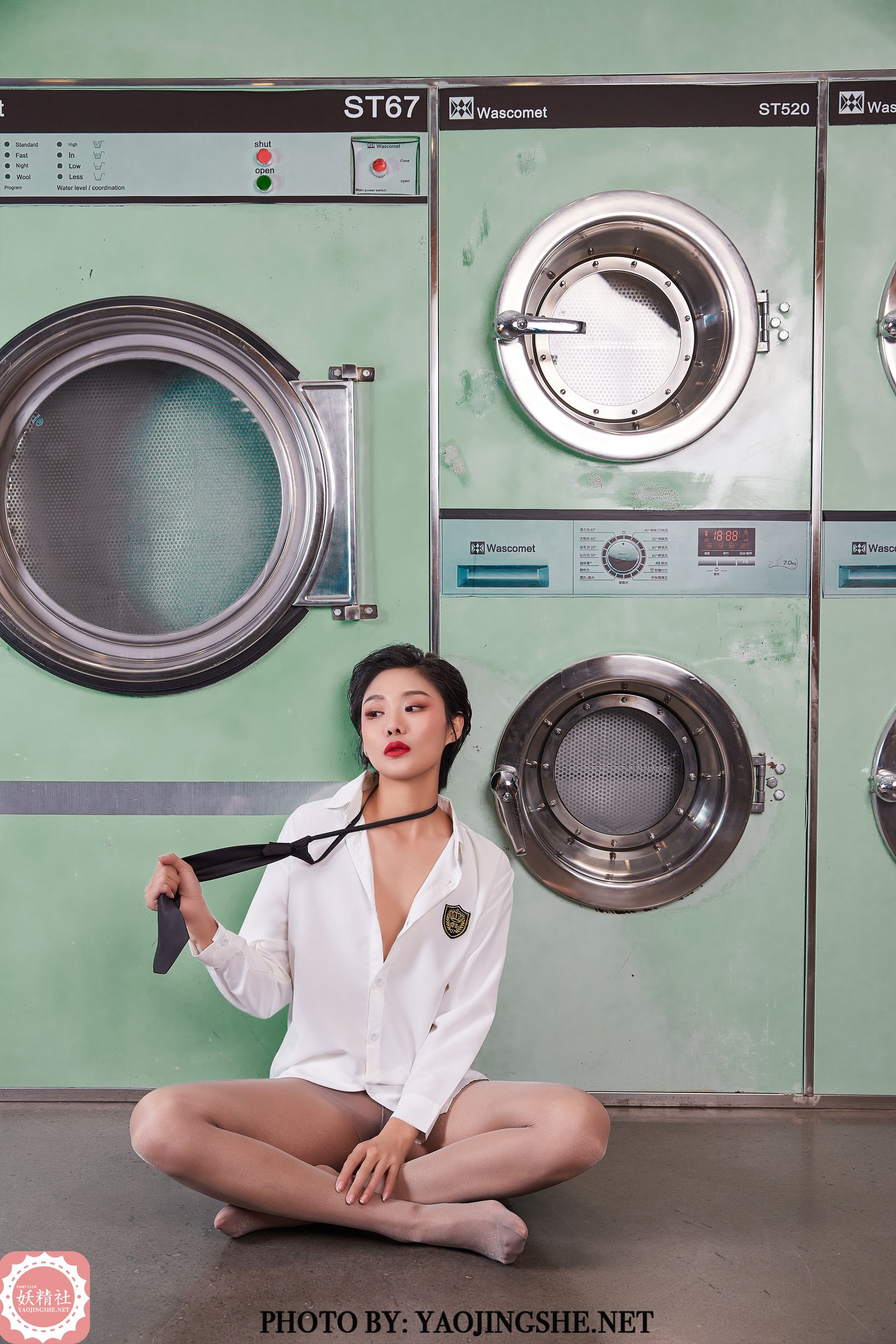 [妖精社] V2015 可可《洗衣房》[39P]