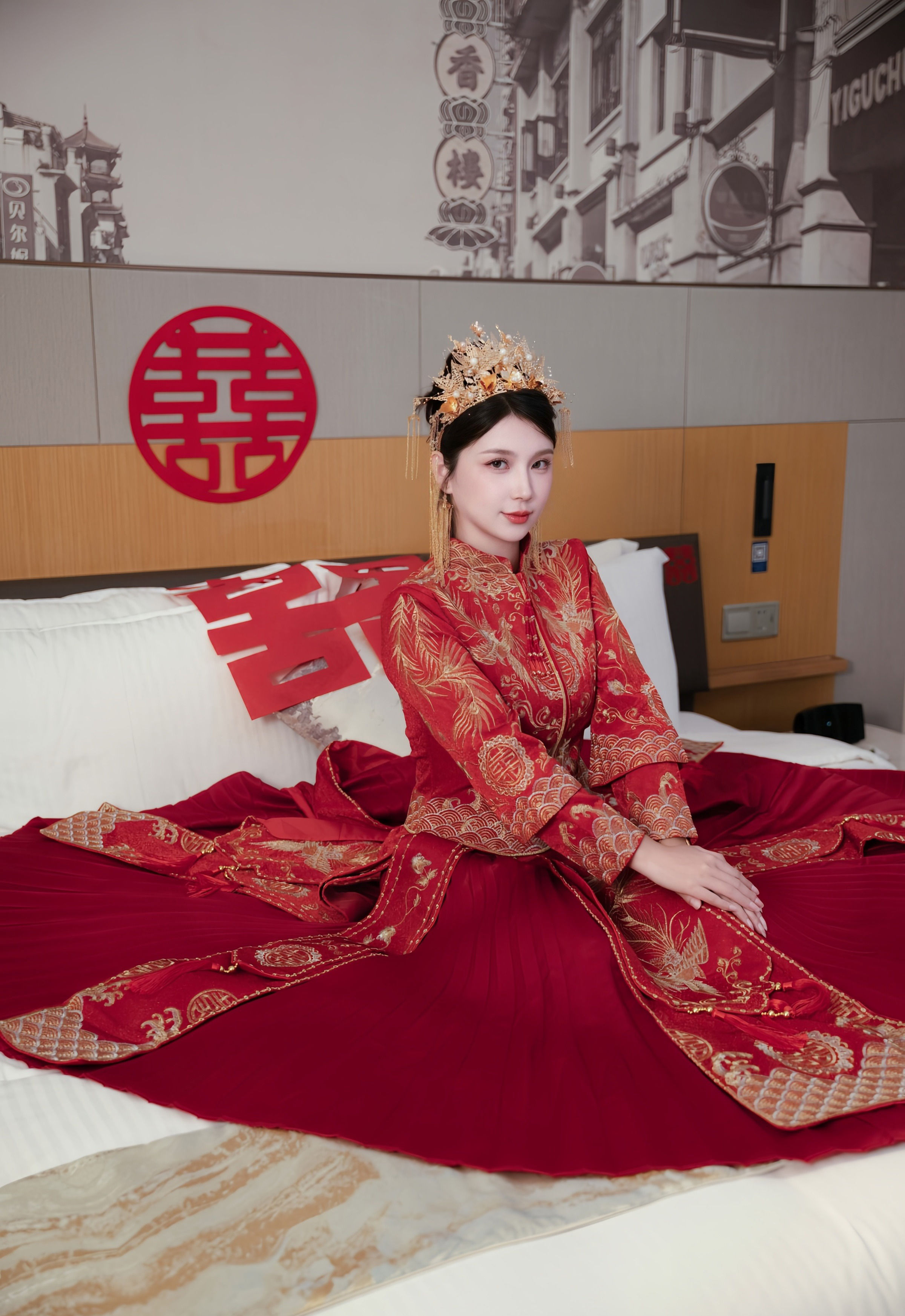 [XiuRen秀人网] 2025.10.14 No.10865 小蛮妖Yummy 红色新娘服饰 性感写真 [66+1P]