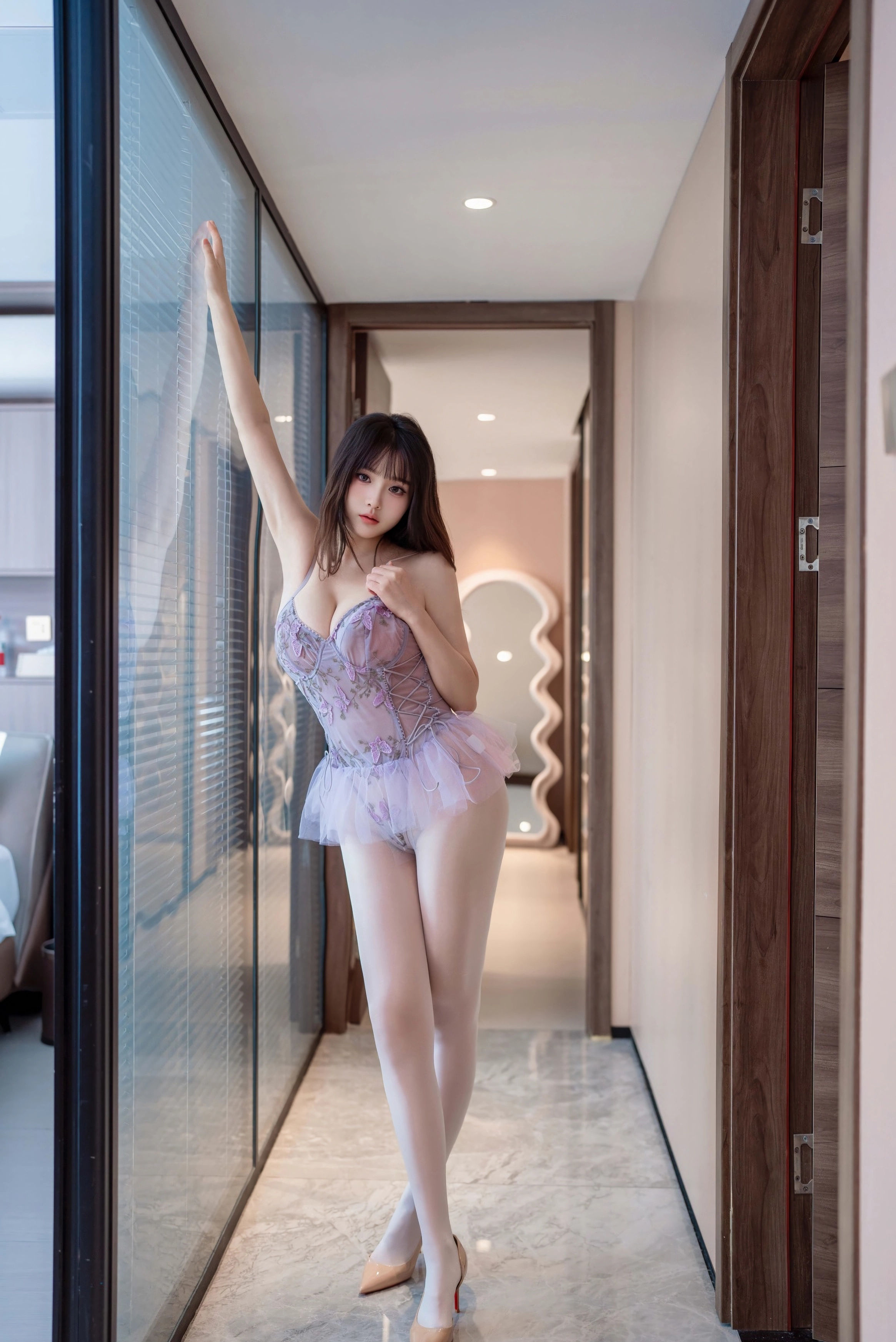 [XINGYAN星颜社] 2025.10.21 VOL.413 沈南汐RuRu 紫色连衣短裙 性感写真 [68+1P]