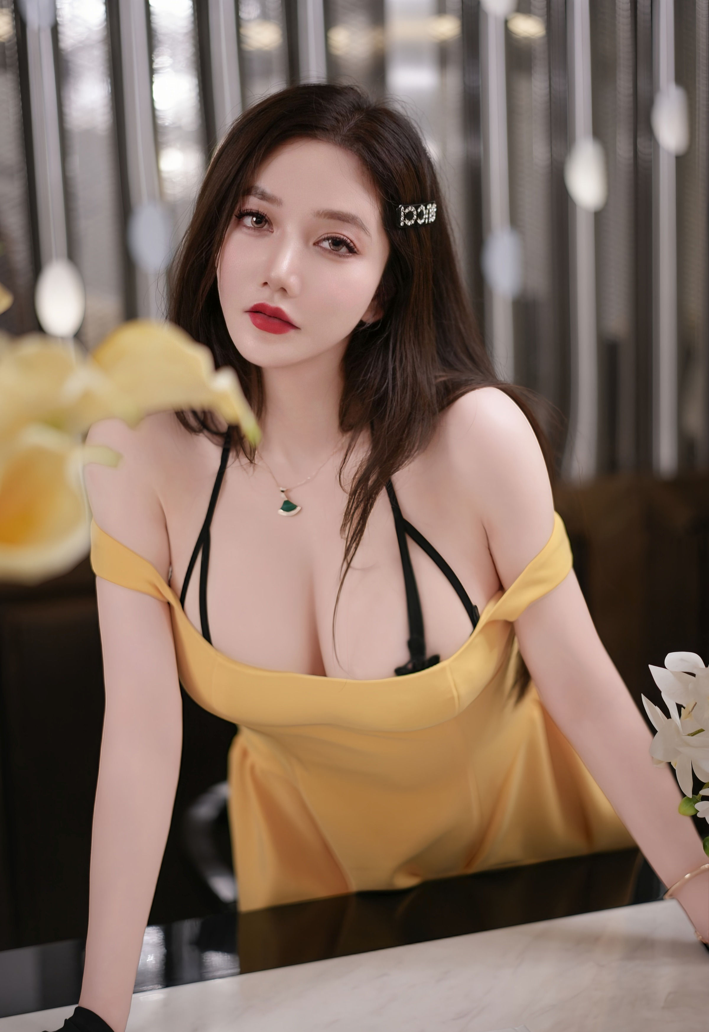 [XiuRen秀人网] 2025.10.22 No.10897 心妍小公主 性感黄色连衣短裙 私房写真 [61+1P]