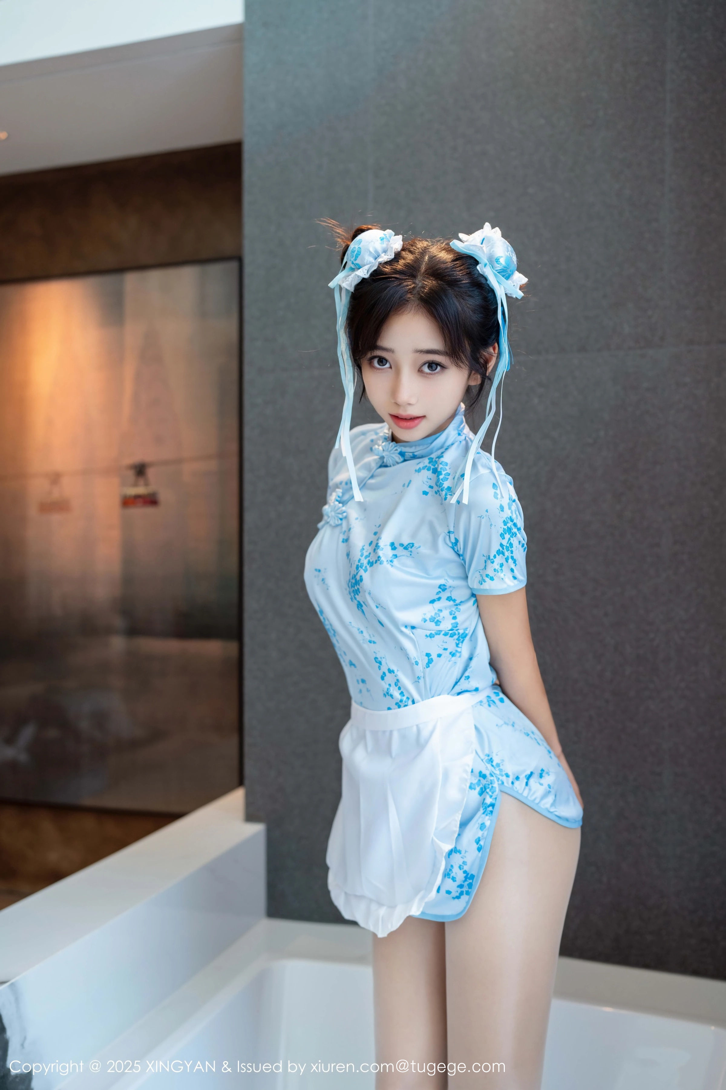 [XINGYAN星颜社] 2025.10.22 VOL.414 时安安 蓝色旗袍 白色丝袜 性感写真 [71+1P]