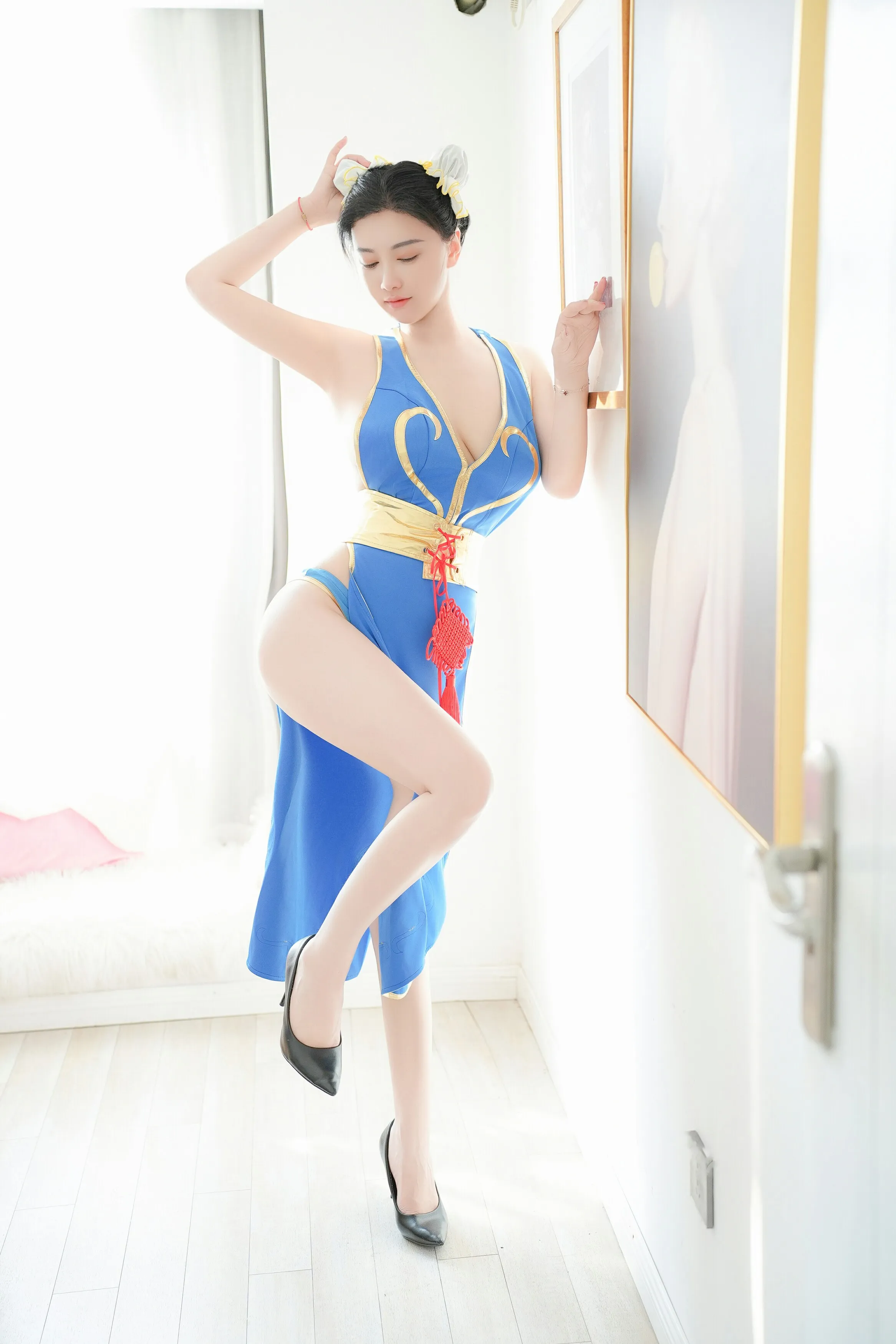 [秀人内购] 雅茹老师 诱人私拍福利 cos春丽