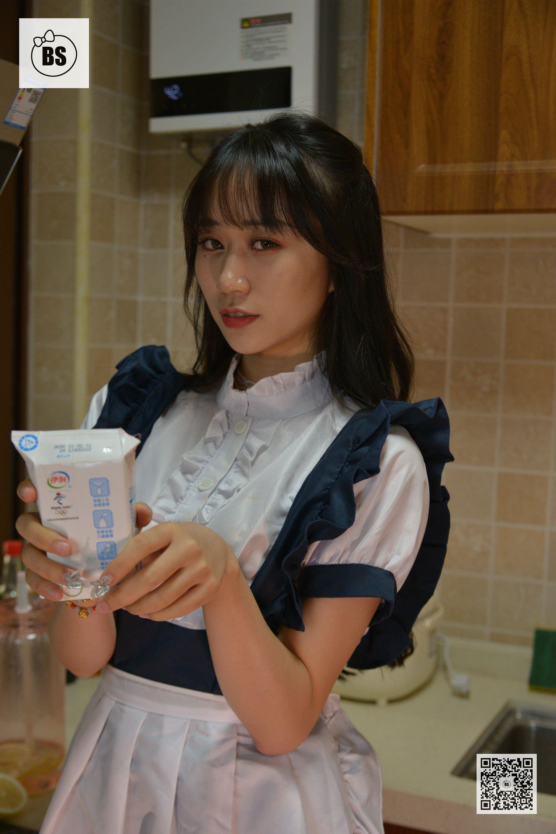 [我丝你想] MX004 美西 厨房魔法变身记4 [61P]