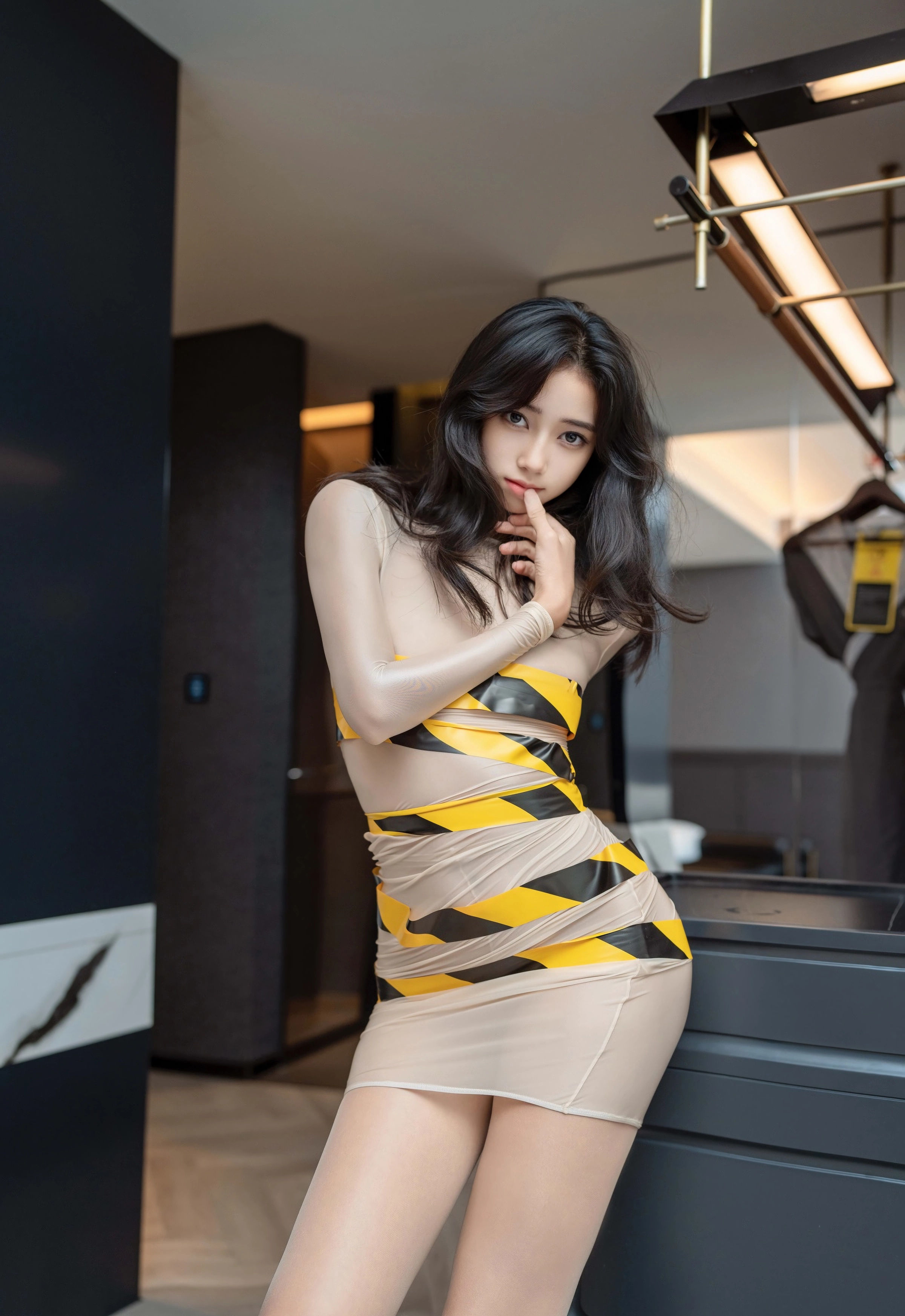 [XINGYAN星颜社] 2025.11.05 VOL.421 时安安 肉色连衣短裙 性感写真 [71+1P]