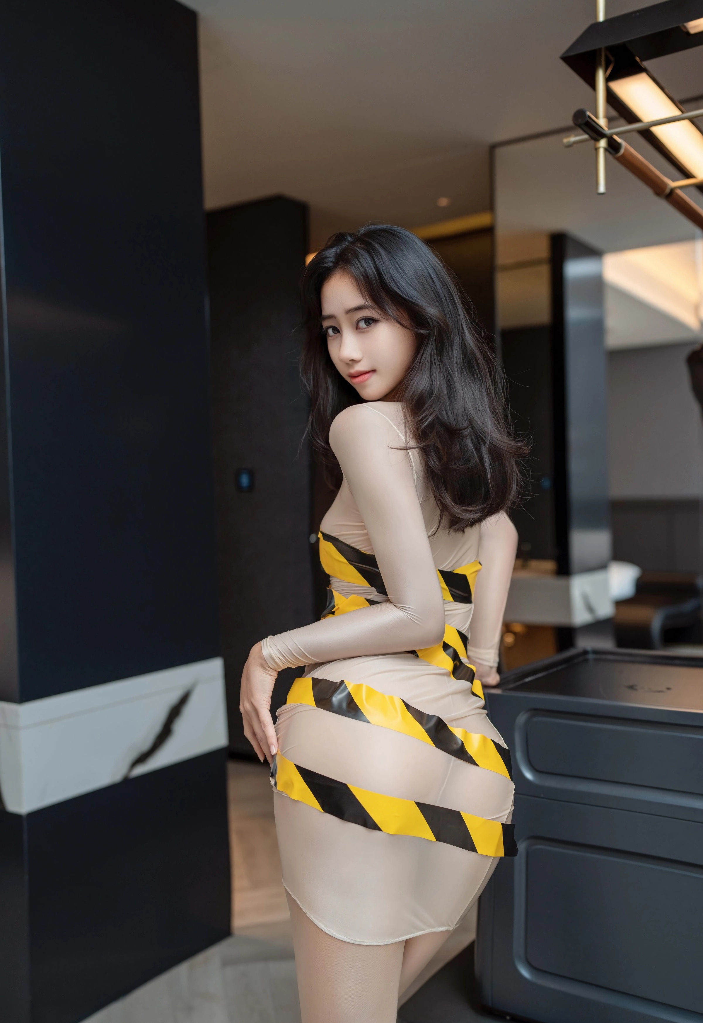 [XINGYAN星颜社] 2025.11.05 VOL.421 时安安 肉色连衣短裙 性感写真 [71+1P]