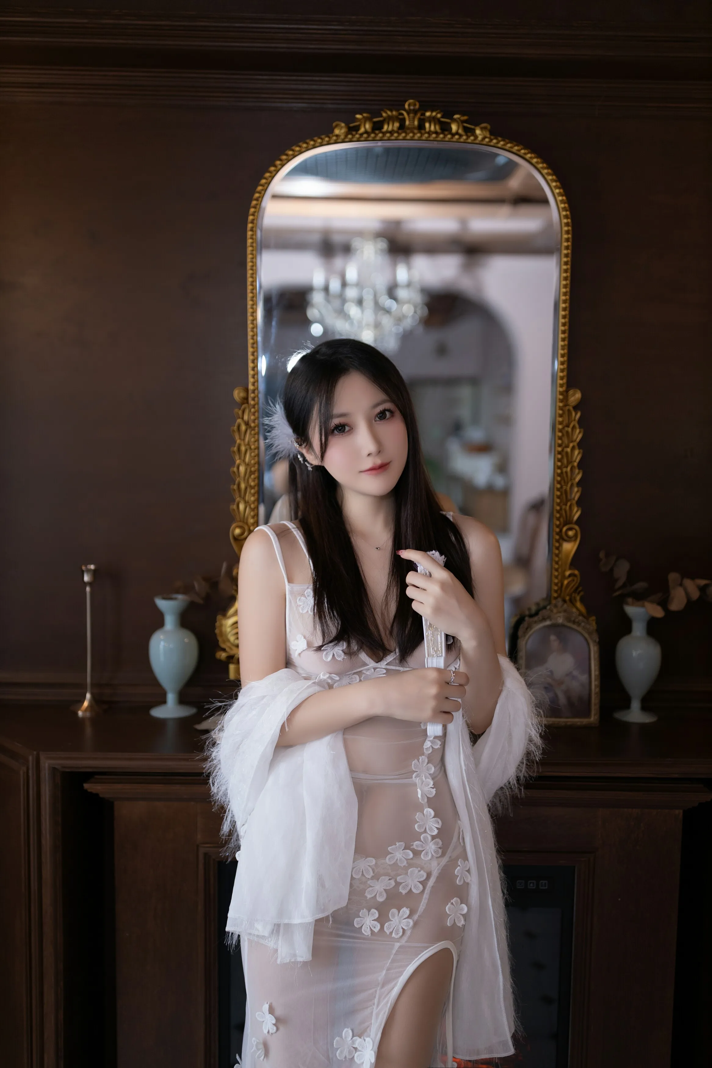 [秀人内购] 鱼子酱Fish 诱人私拍福利 蔷薇