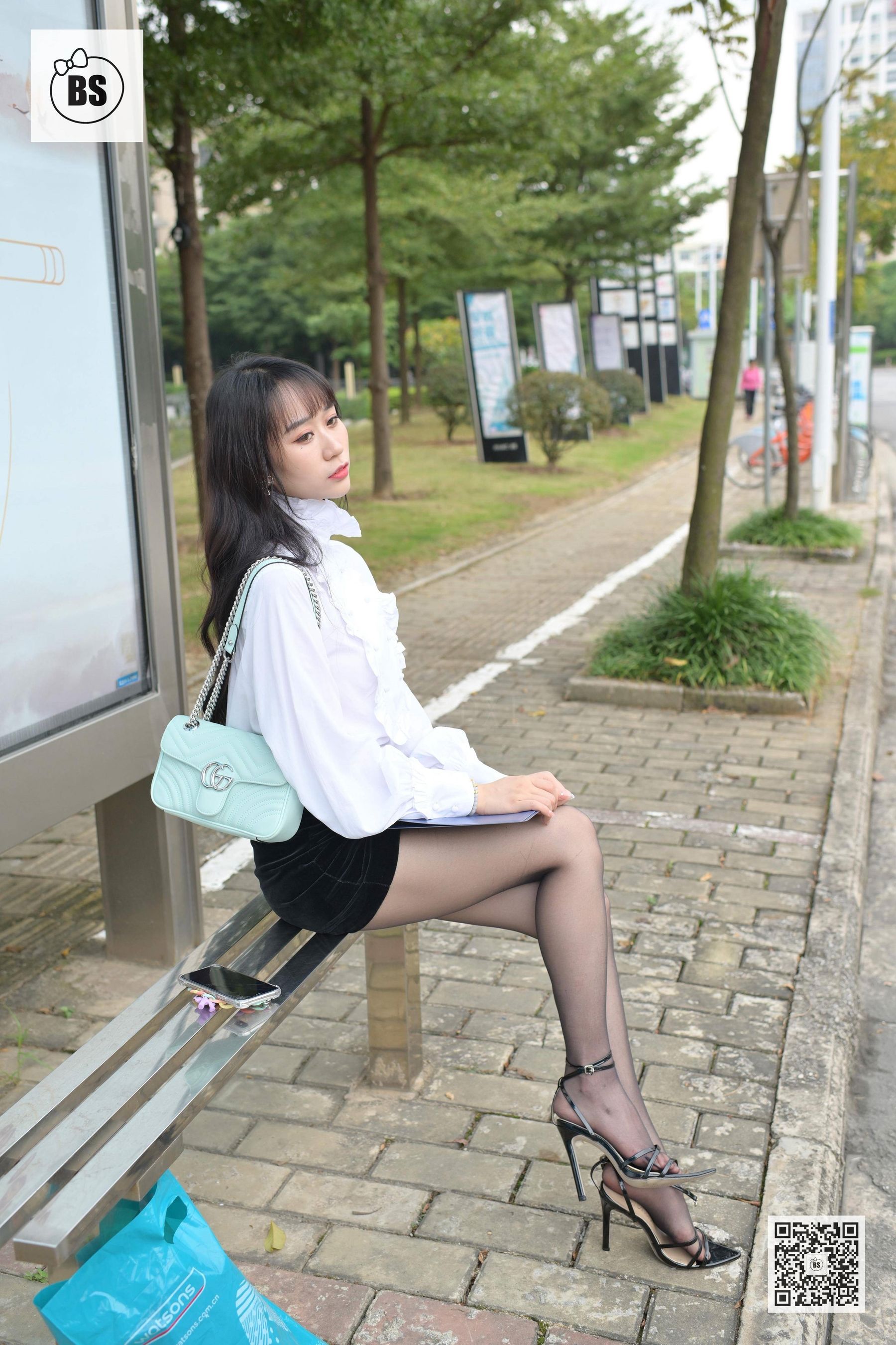 [我丝你想] MX007 美西 公交车站奇遇记2 [71P]