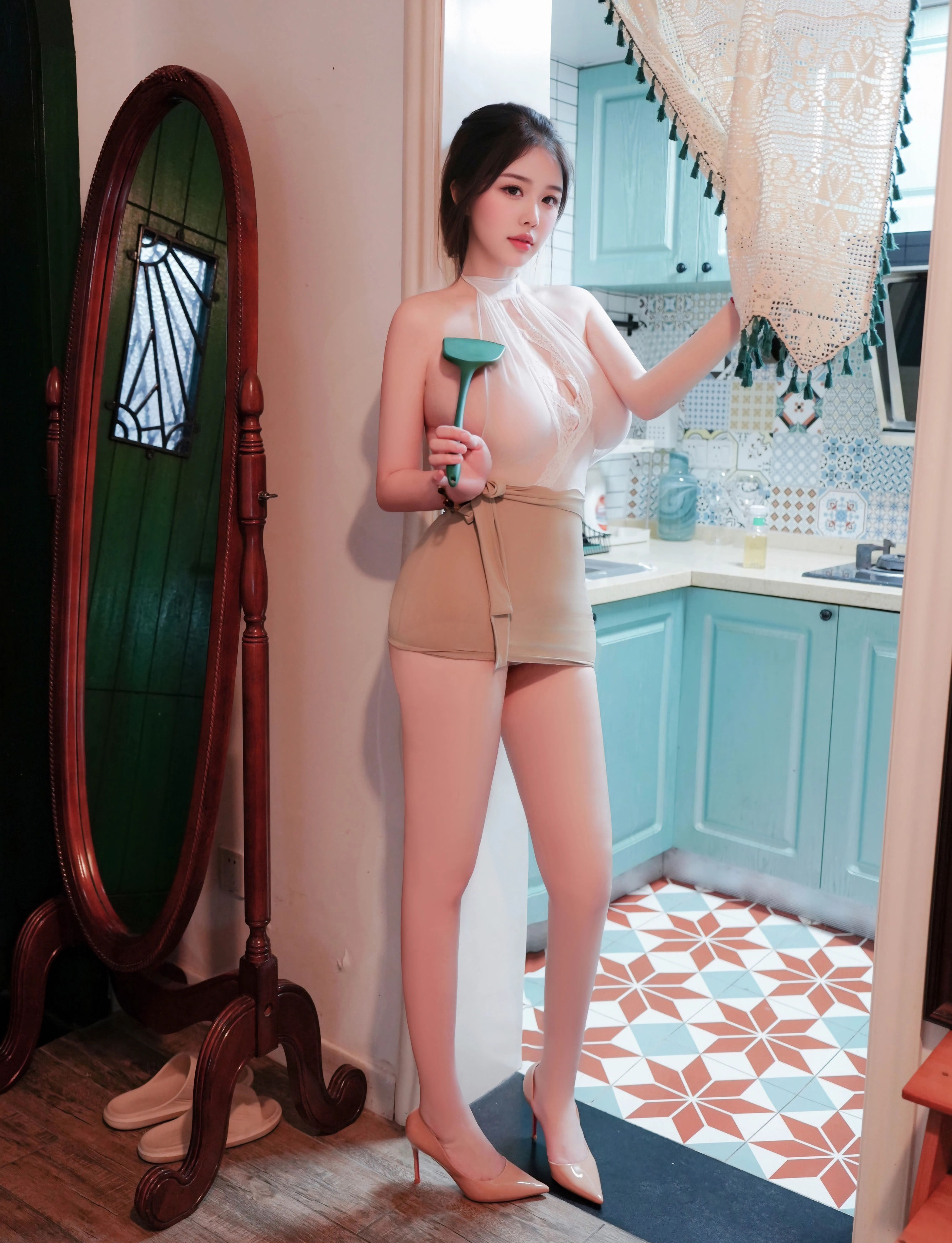 [XiuRen秀人网] 2025.11.19 No.11005 李星儿 厨房场景 性感写真 [48+1P]